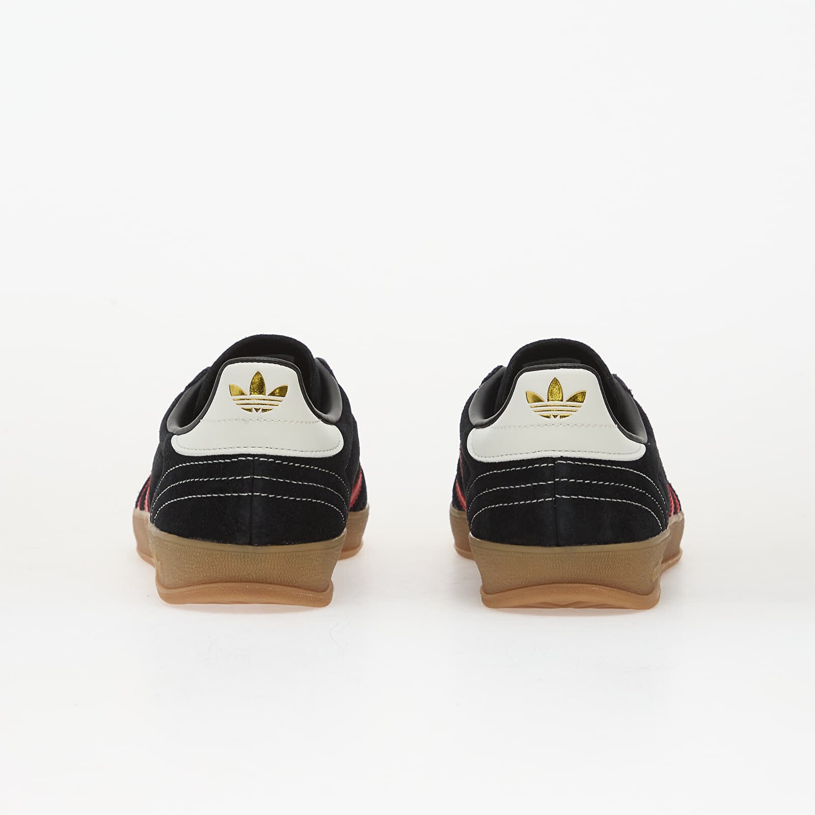 adidas Originals Сникърси adidas Gazelle Indoor Core Black/ Better Scarlet/ Gum4