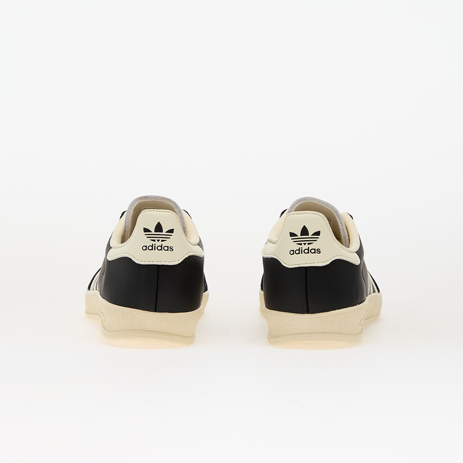 adidas Originals Сникърси adidas Gazelle Indoor Core Black/ Crew White/ Gold Metallic