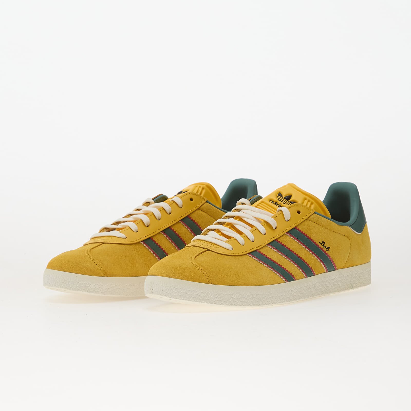 adidas Originals Сникърси adidas Gazelle Jamaica x Bob Marley Bold Gold/ None/ Pure Ruby