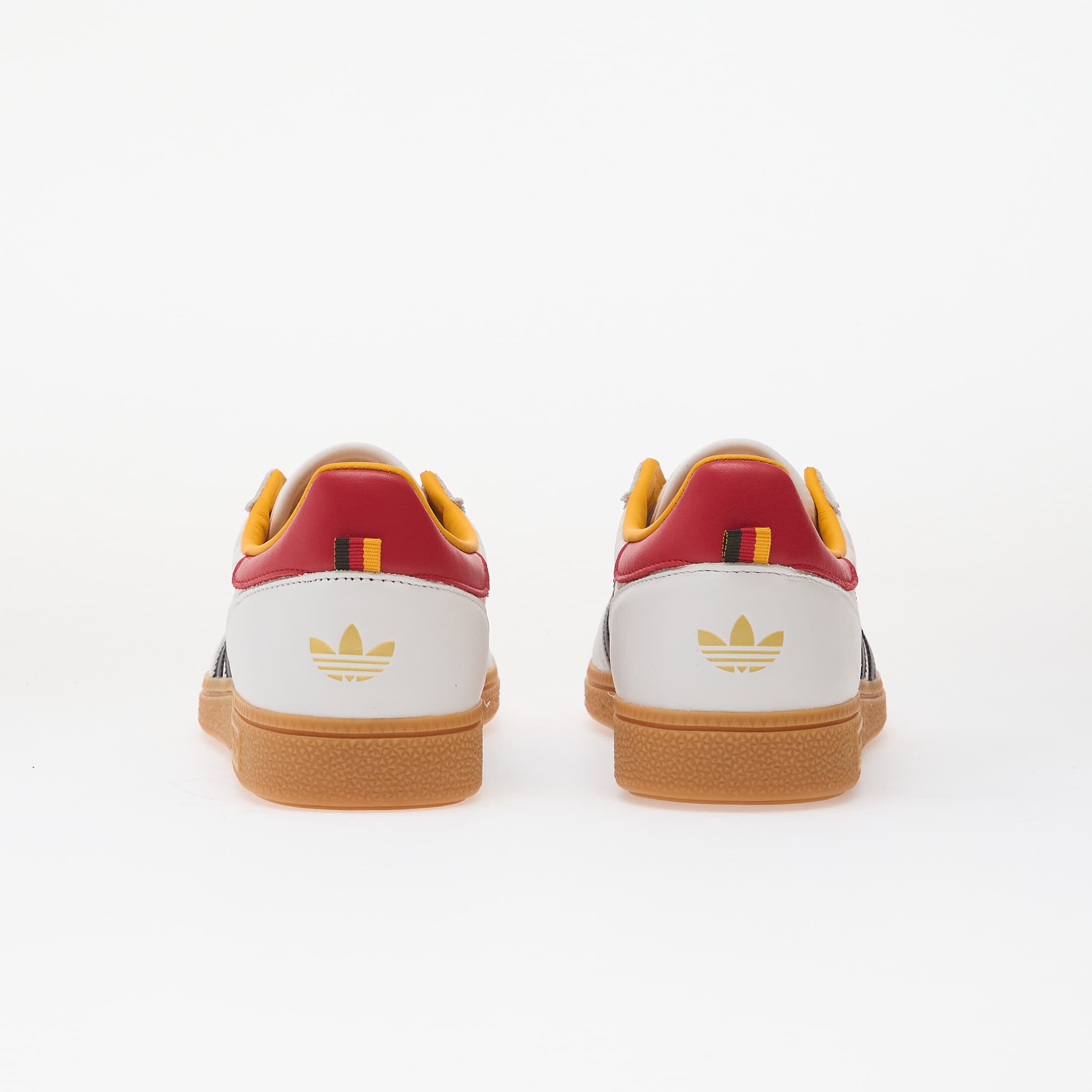 adidas Originals Сникърси adidas Handball Spezial Ftw White/ Core Black/ Bolred