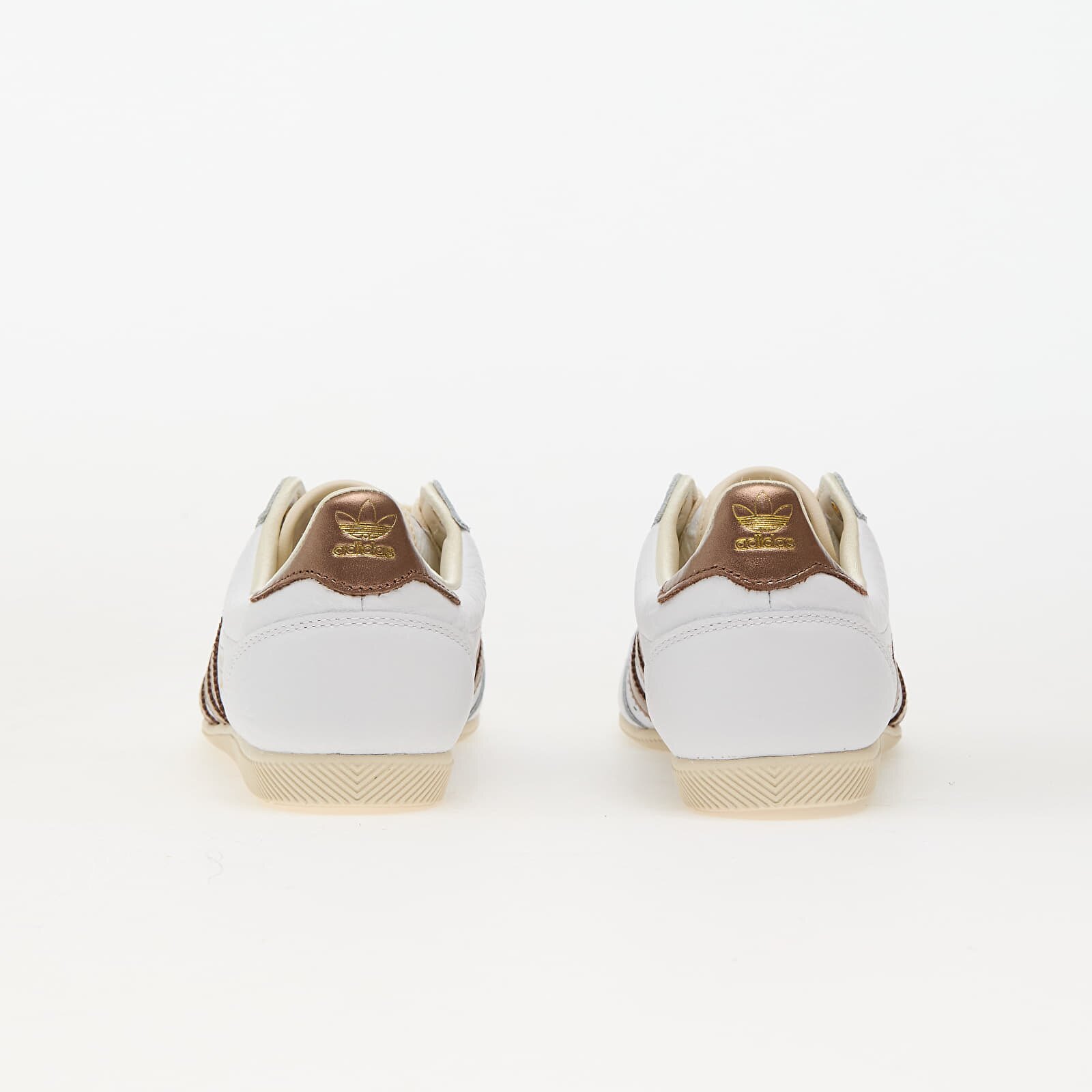 adidas Originals Сникърси adidas Japan Ftwr White/ Core Black/ Off White