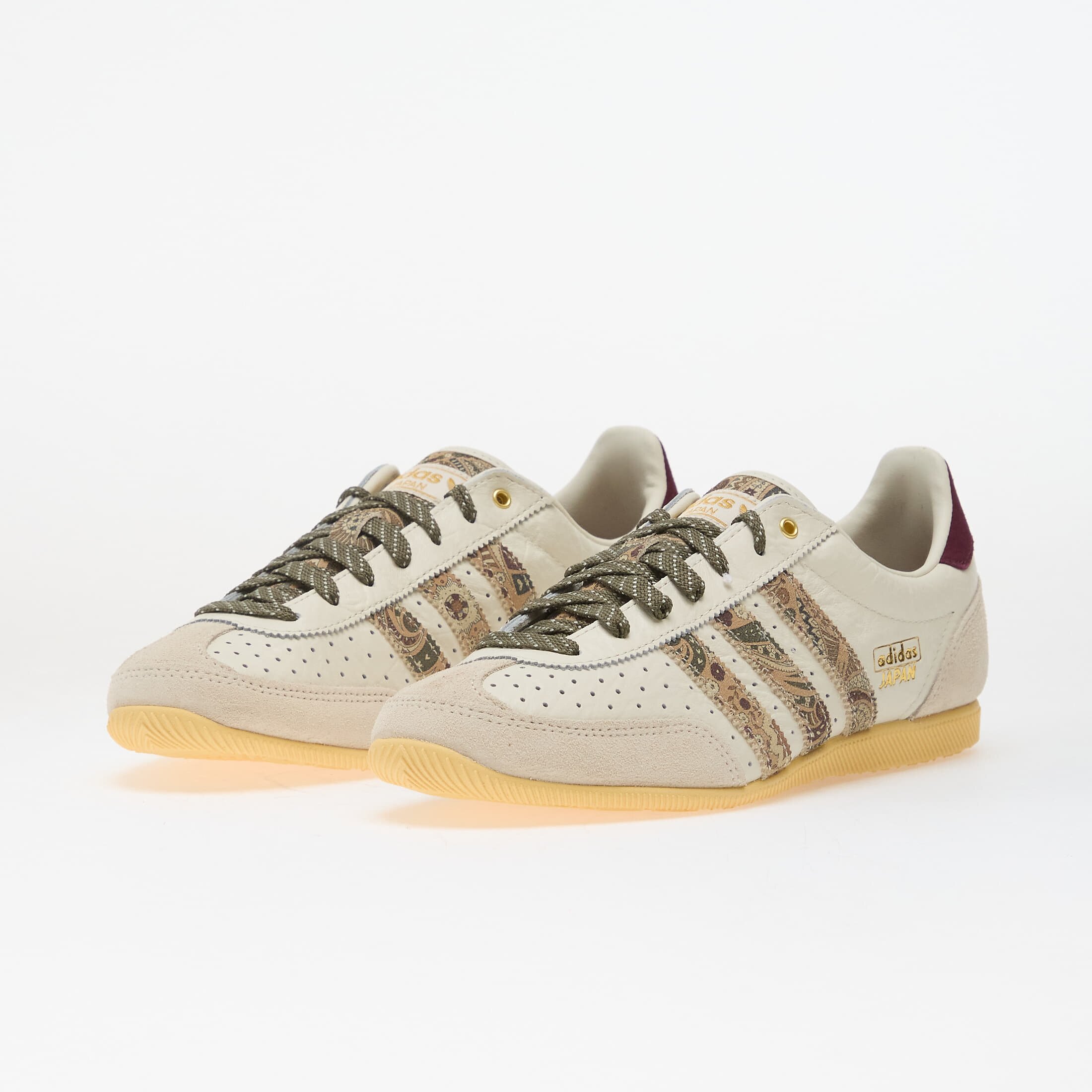 adidas Originals Сникърси adidas Liberty London Japan Off White/ Maroon/ Olive Strata