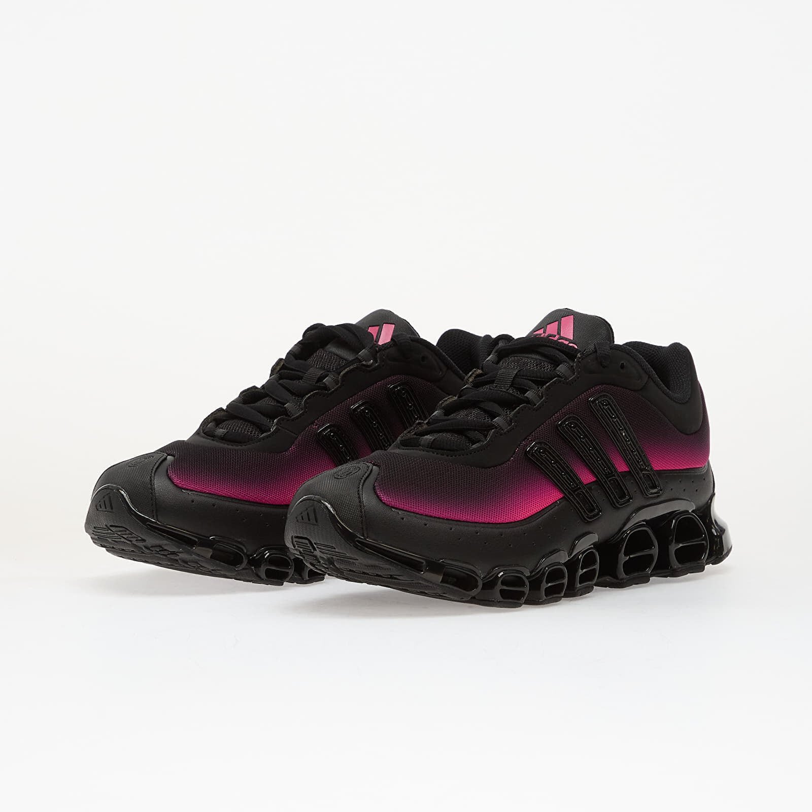 adidas Originals Сникърси adidas Megaride Core Black/ Core Black/ Shock Pink