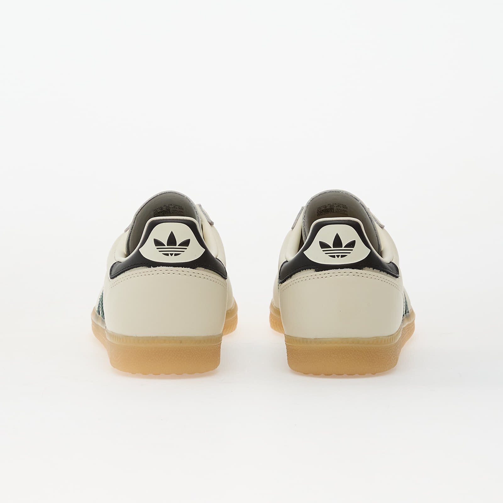 adidas Originals Сникърси adidas Samba Jp Off White/ Core Black/ Gum