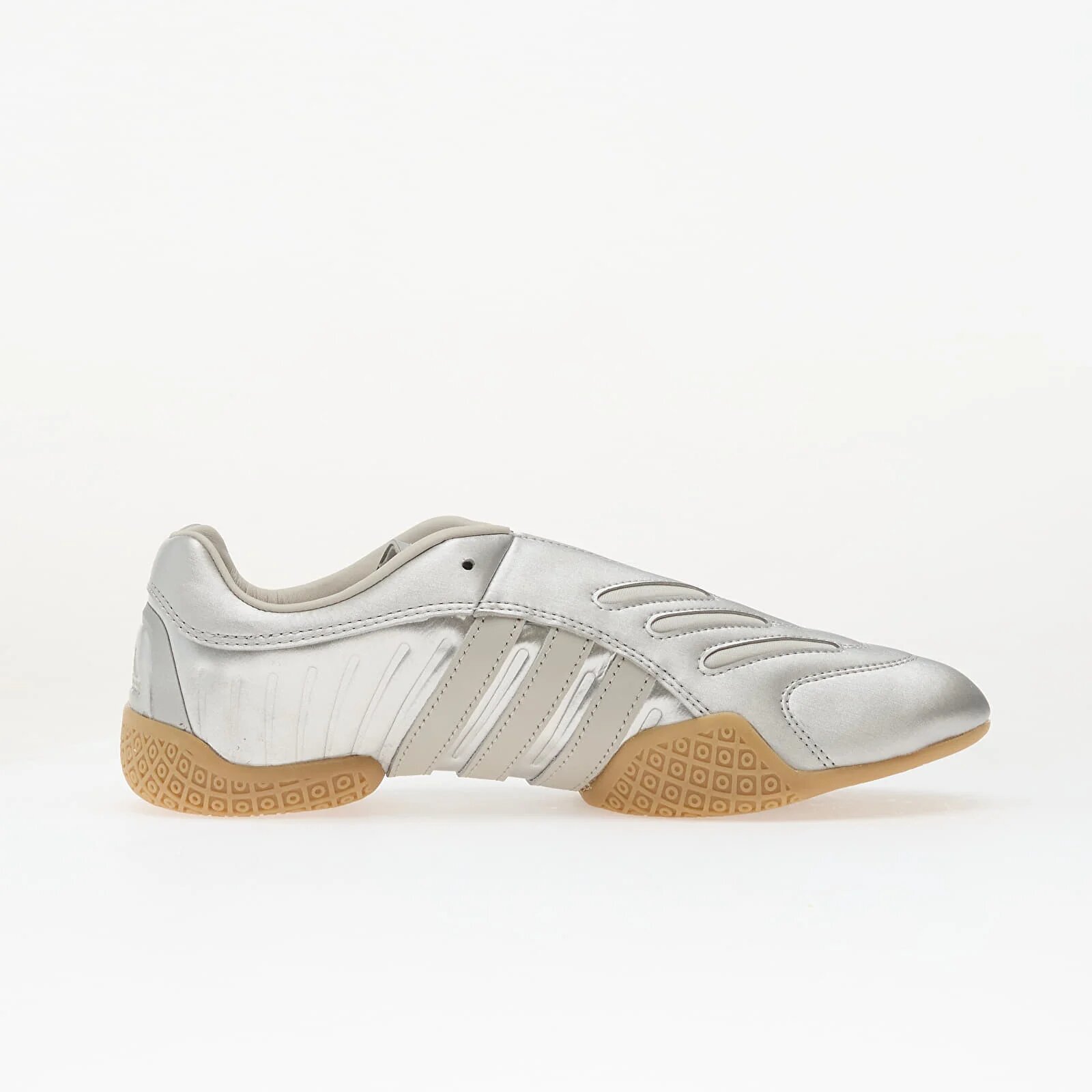 adidas Originals Сникърси adidas Taekwondo Mei Elite W Silver Metallic/ Grey One/ Gum