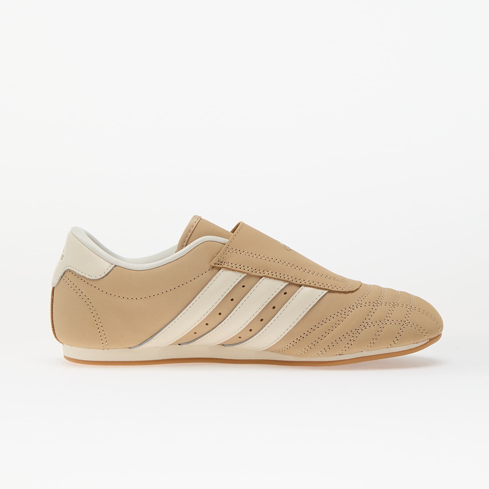 adidas Originals Сникърси adidas Taekwondo W Magic Beige/ Off White/ Gum