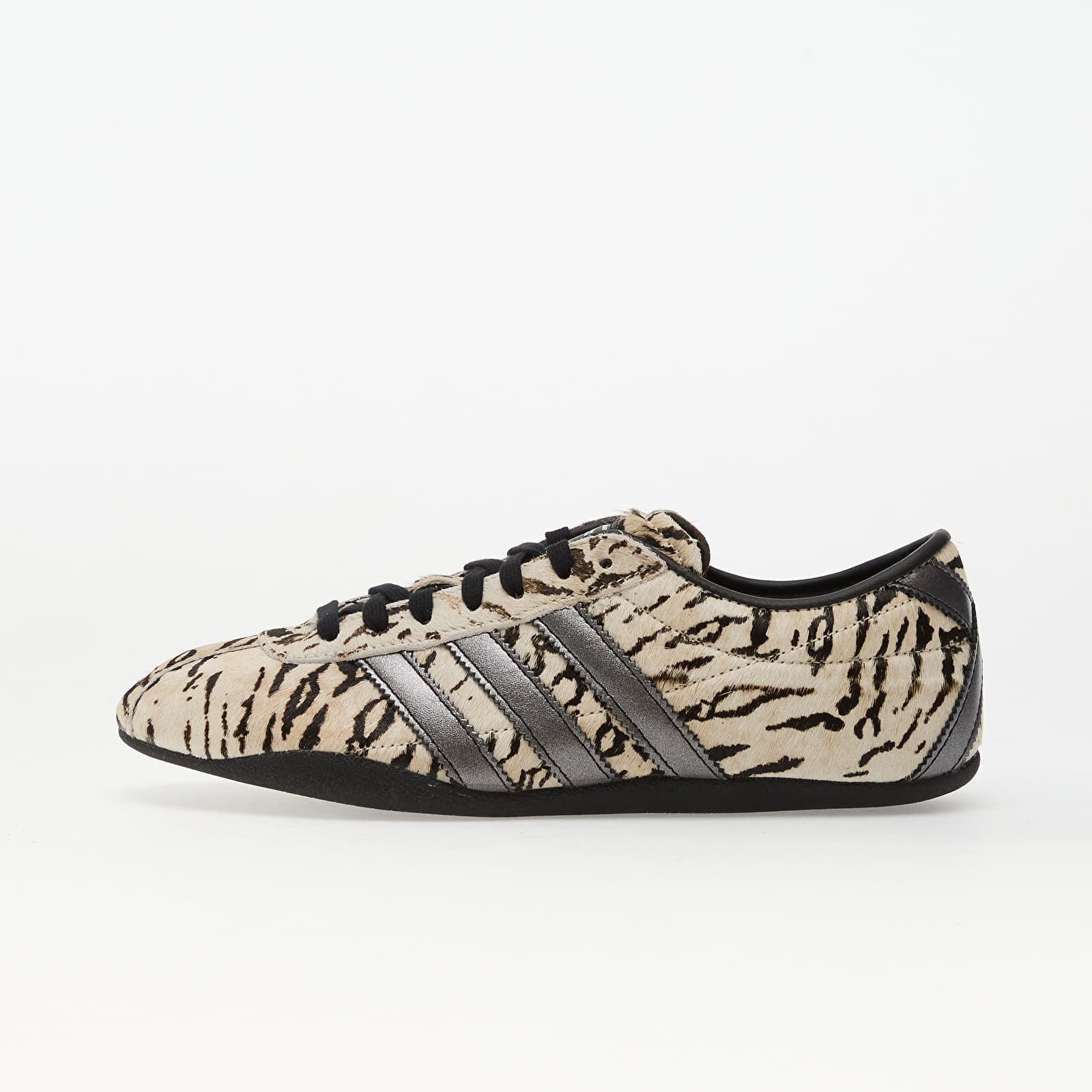 adidas Originals Сникърси adidas TOKYO Off White/ Core Black/ Wonder White
