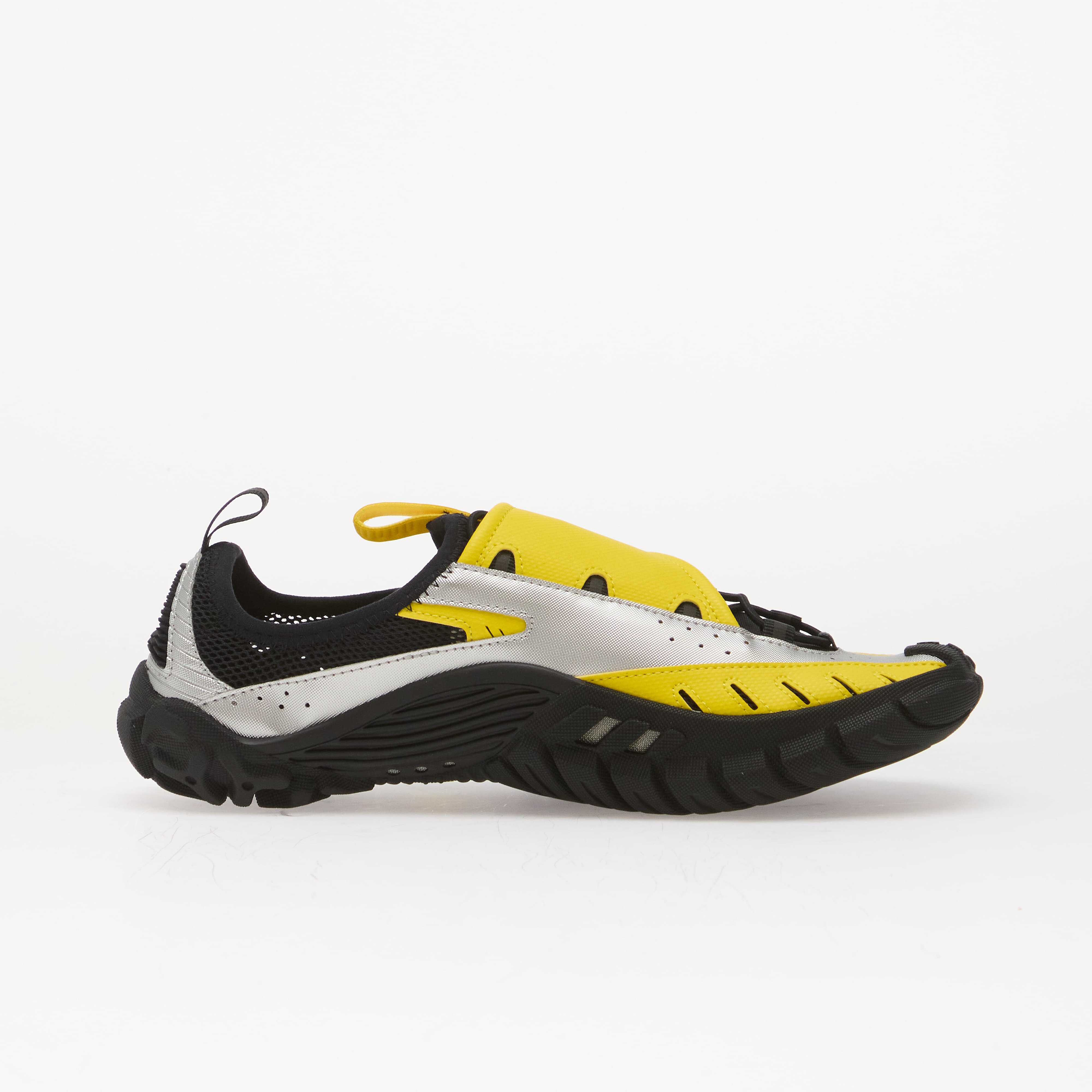 adidas Originals Сникърси adidas x Pharrell Williams Water Moc Yellow/ Core Black/ Matte Silver
