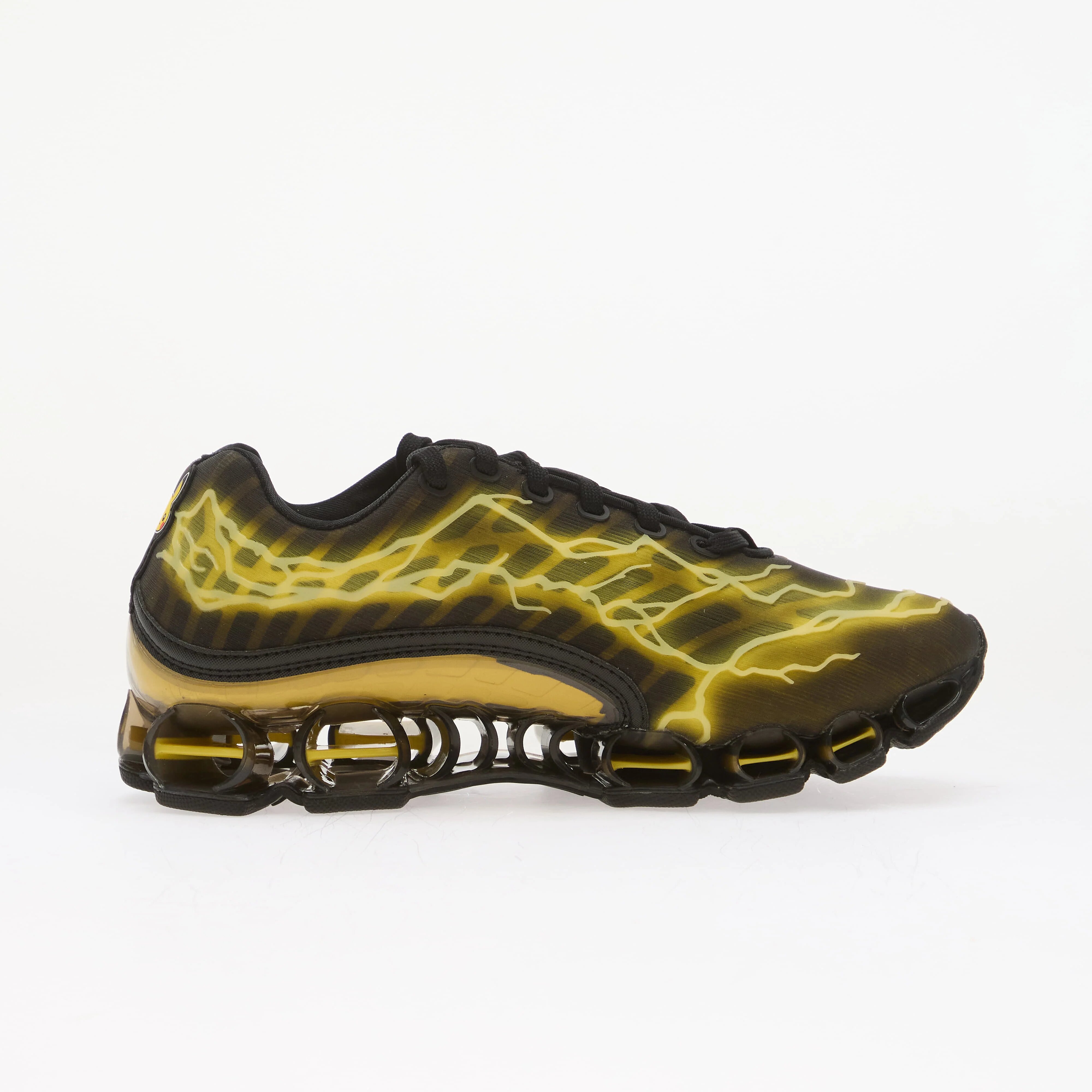 adidas Originals Сникърси adidas x Pokemon Megaride F50 (Pikachu) Core Black/ Carbon/ Yellow