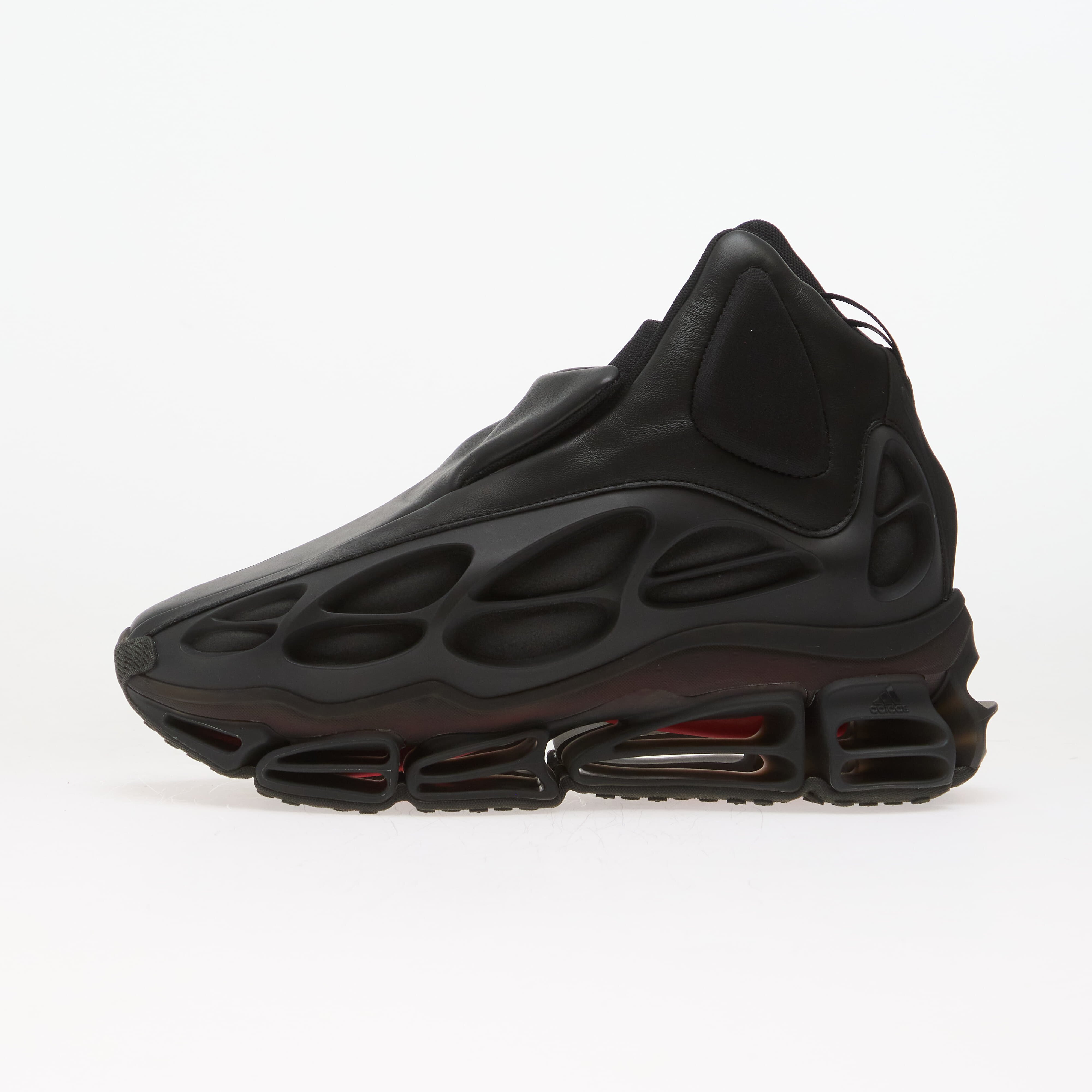 adidas Originals Сникърси adidas x Willy Chavarria Megaride Wolf Core Black/ Core Black/ Better Scarlet