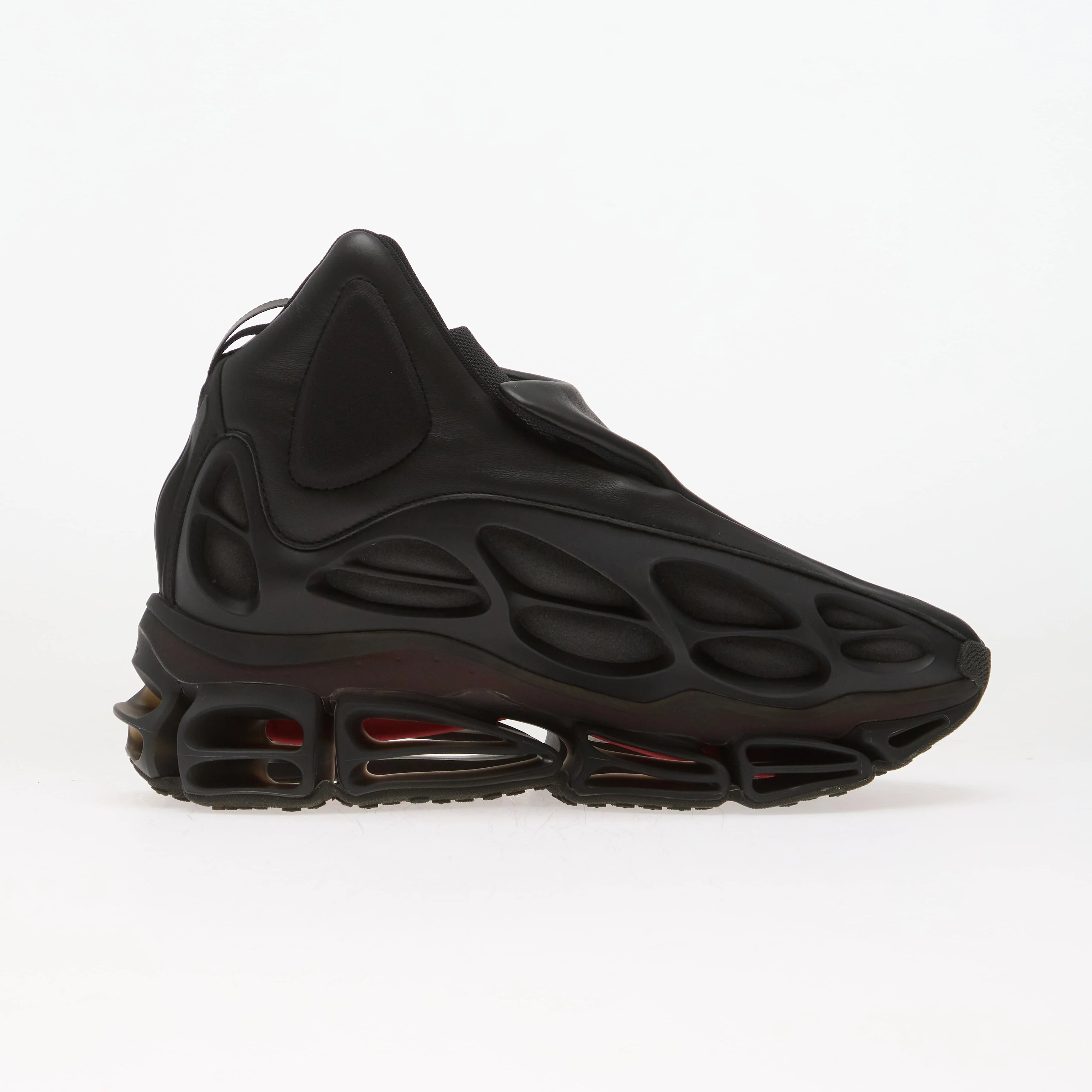 adidas Originals Сникърси adidas x Willy Chavarria Megaride Wolf Core Black/ Core Black/ Better Scarlet