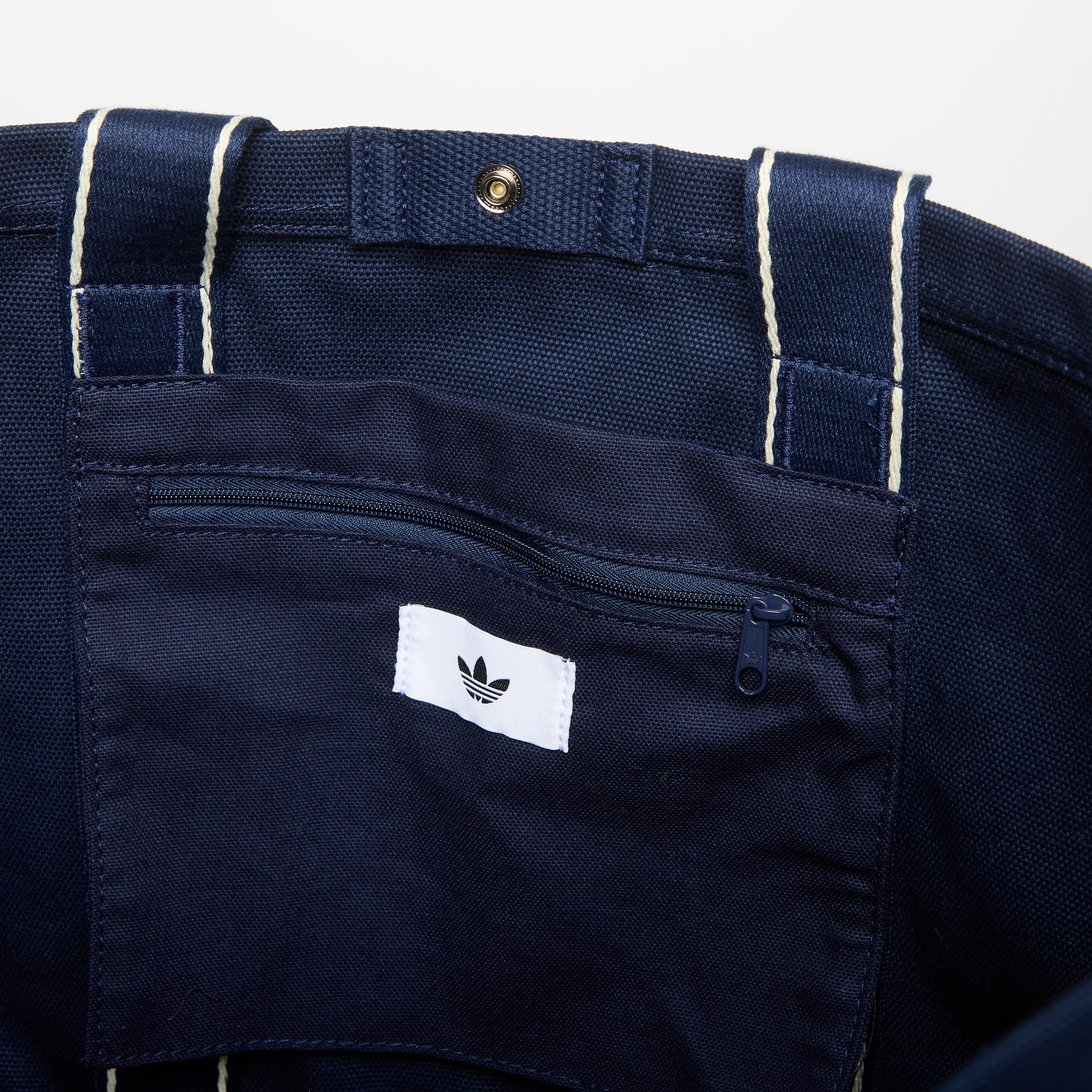 adidas Performance Чанта adidas OG Sport Canvas Tote Bag Night Indigo/ Warm Vanilla/ Gold Met.