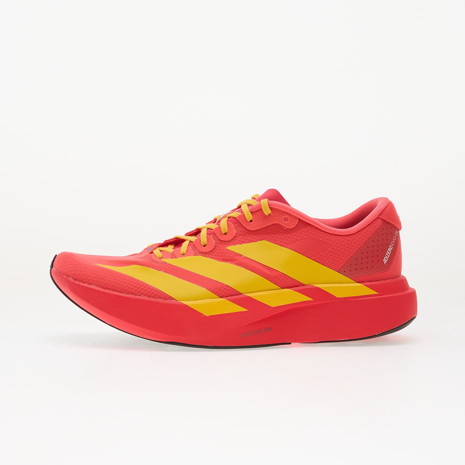 adidas Performance Сникърси adidas Adizero Evo Sl Lucid Red/ Bold Gold/ Semi Lucid Blue