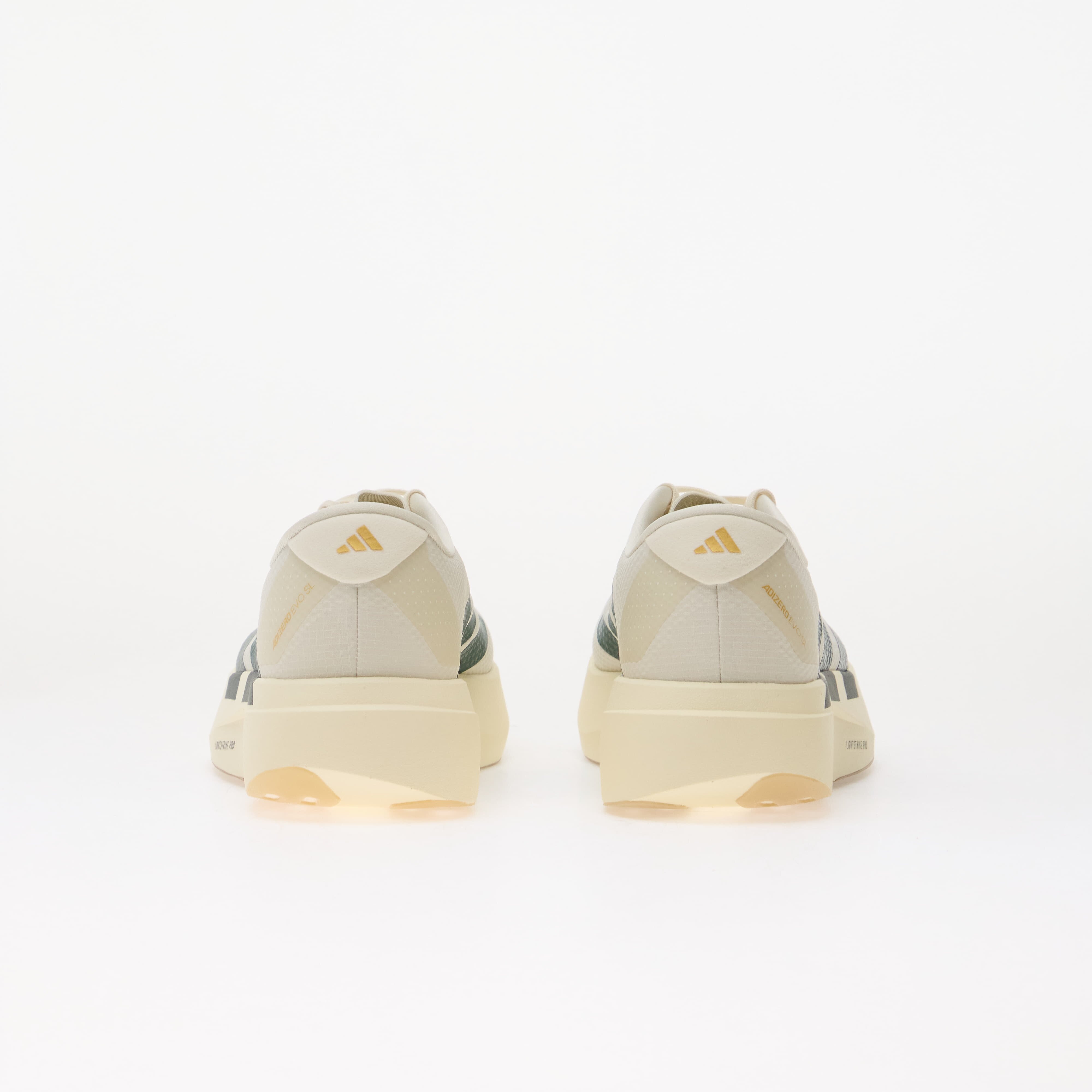 adidas Performance Сникърси adidas Adizero EVO SL Off White/ Collegiate Green/ Team Royal Blue