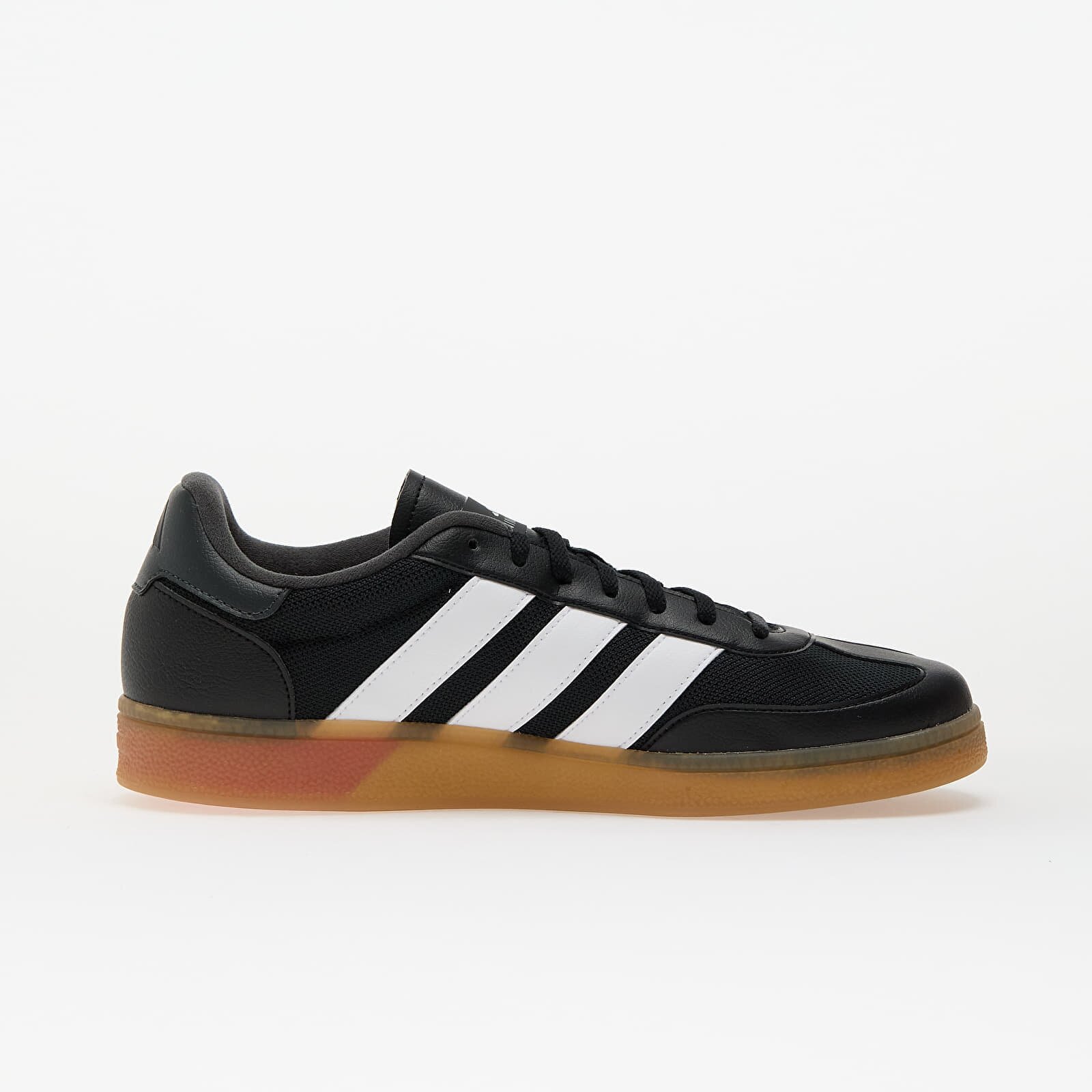adidas Performance Сникърси adidas Training Spezial Core Black/ Core White/ Lucid Red