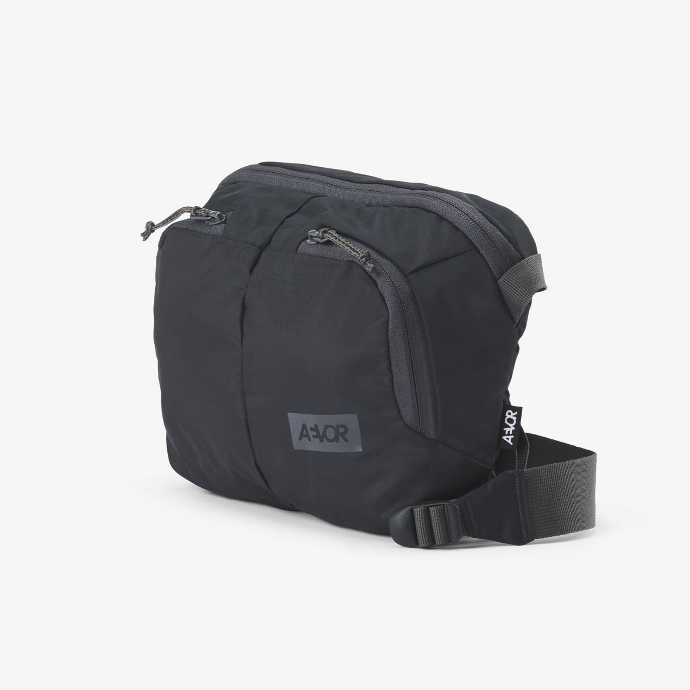 AEVOR Чанта Sacoche Bag Ripstop Charcoal Black