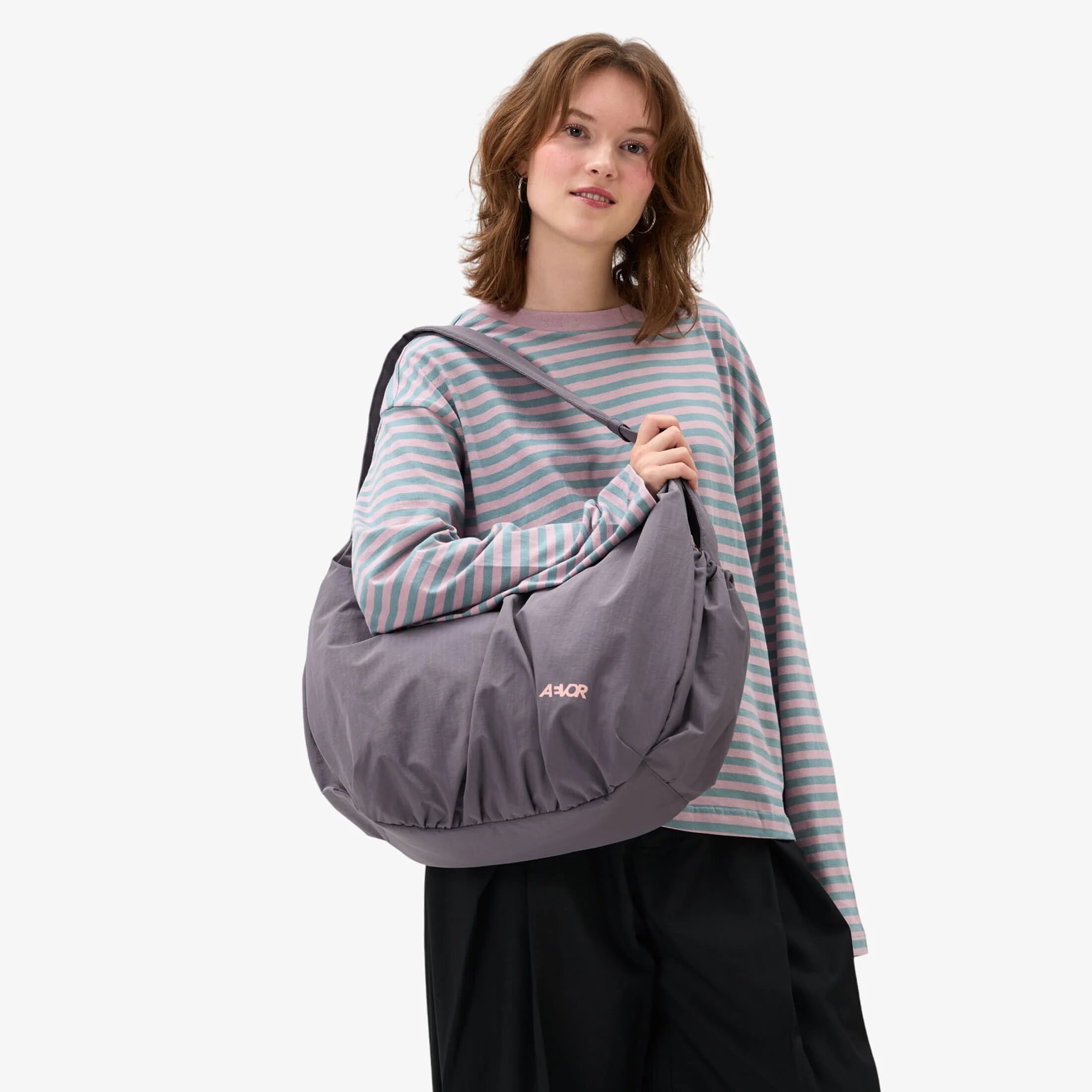AEVOR Slouchy Bag Grey