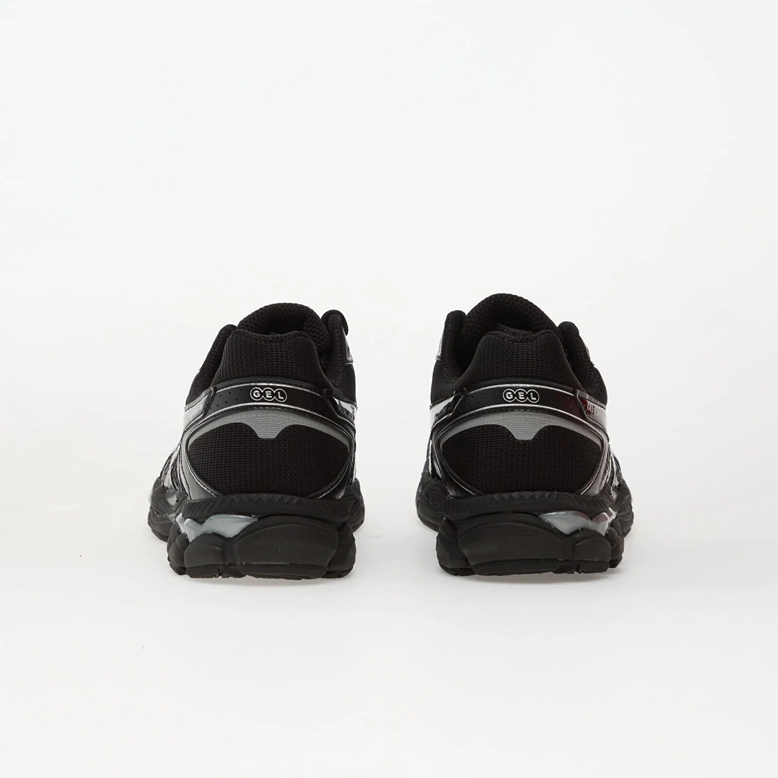 Asics Сникърси Gel-Cumulus 16 Black/ Black