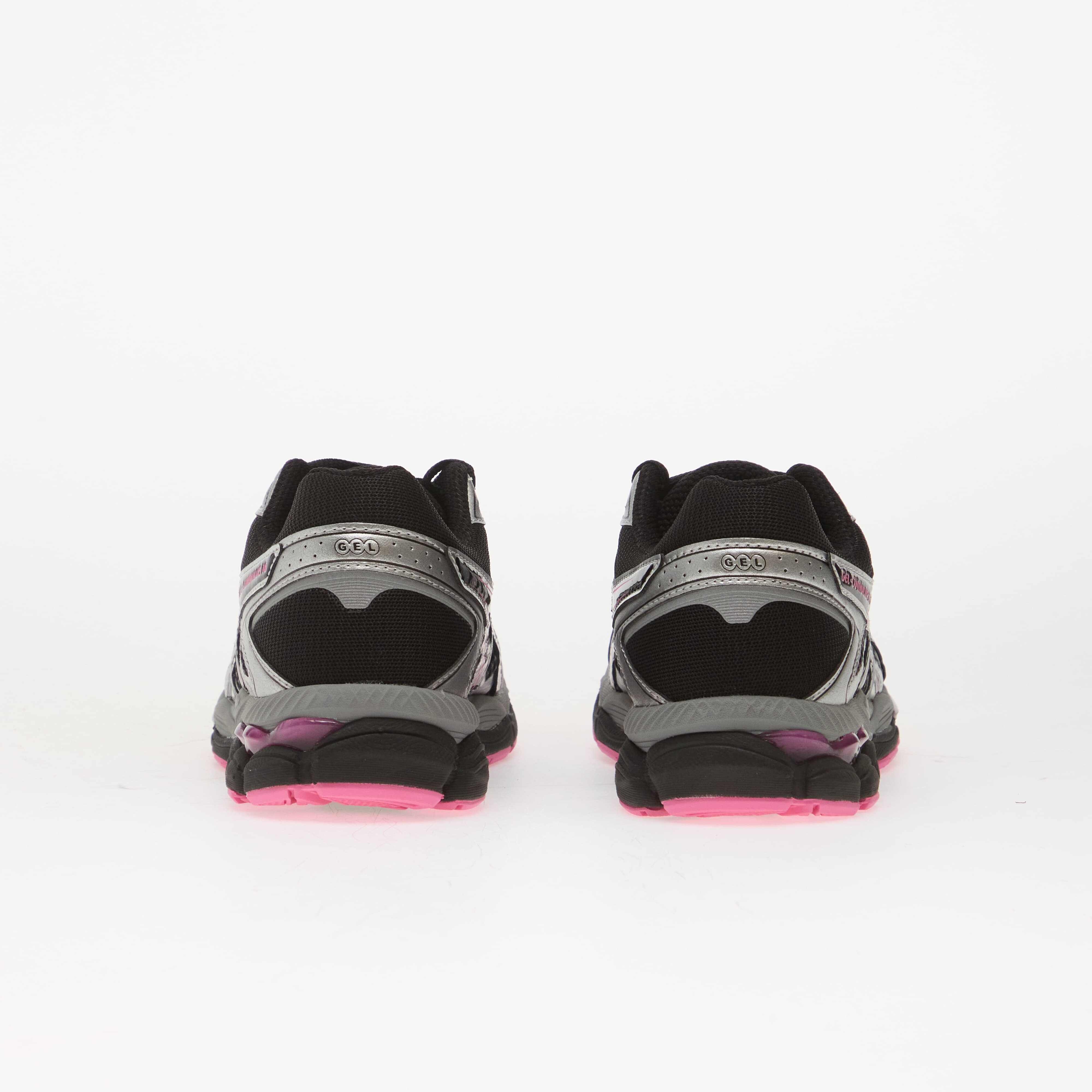 Asics Сникърси Gel-Cumulus 16 Black/ Dragon Fruit
