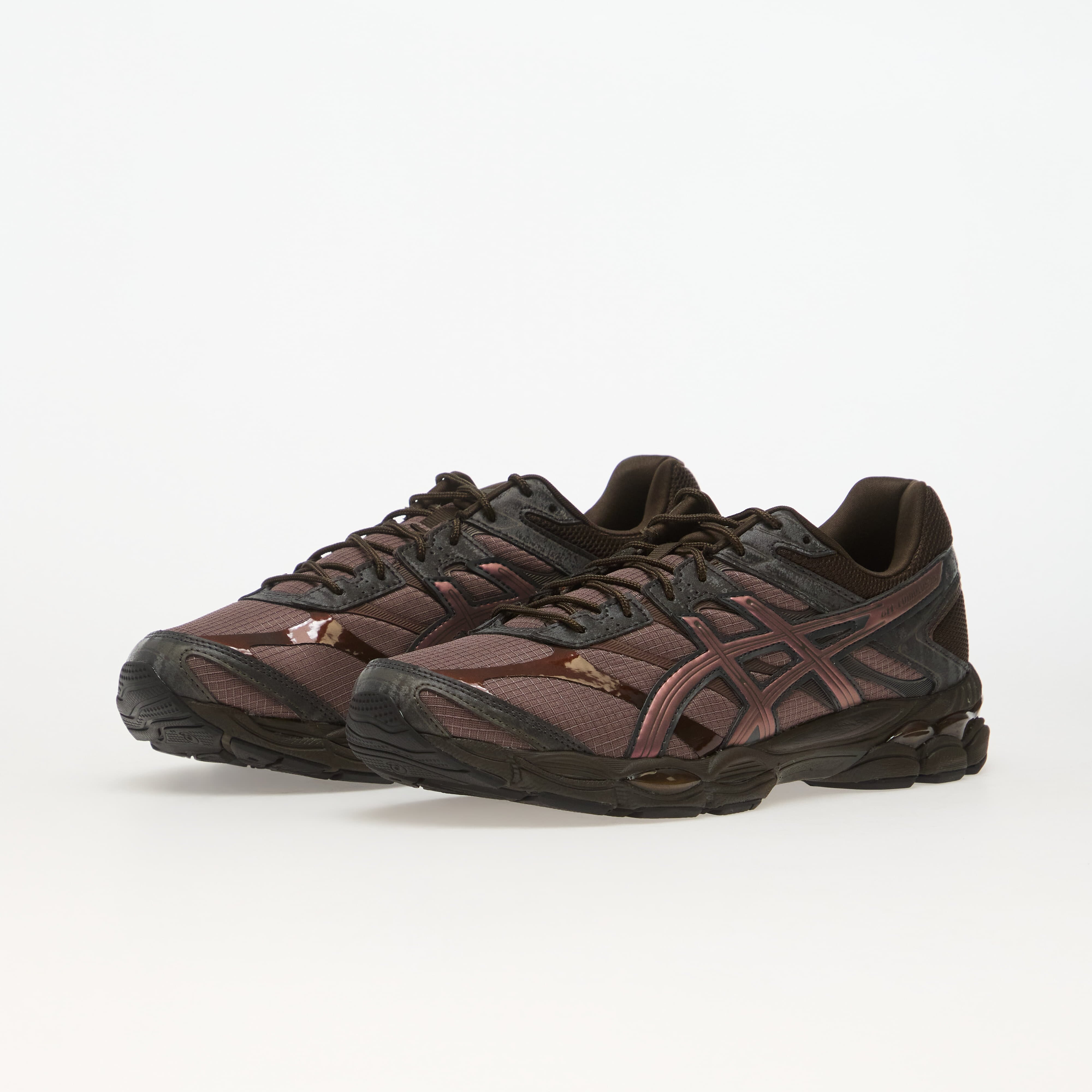 Asics Сникърси Gel-Cumulus 16 Cocoa Powder/ Black