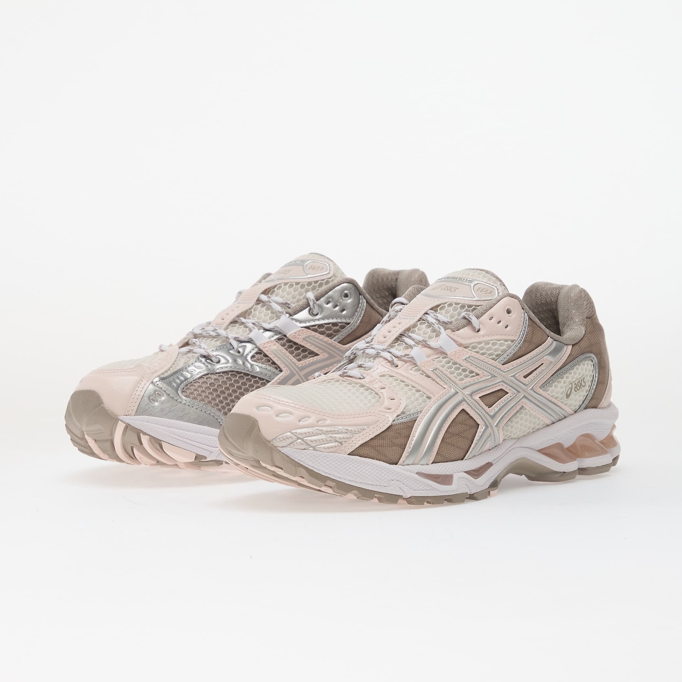 Asics Сникърси Gel-Nimbus 10.1 Cream/ Pink Cloud