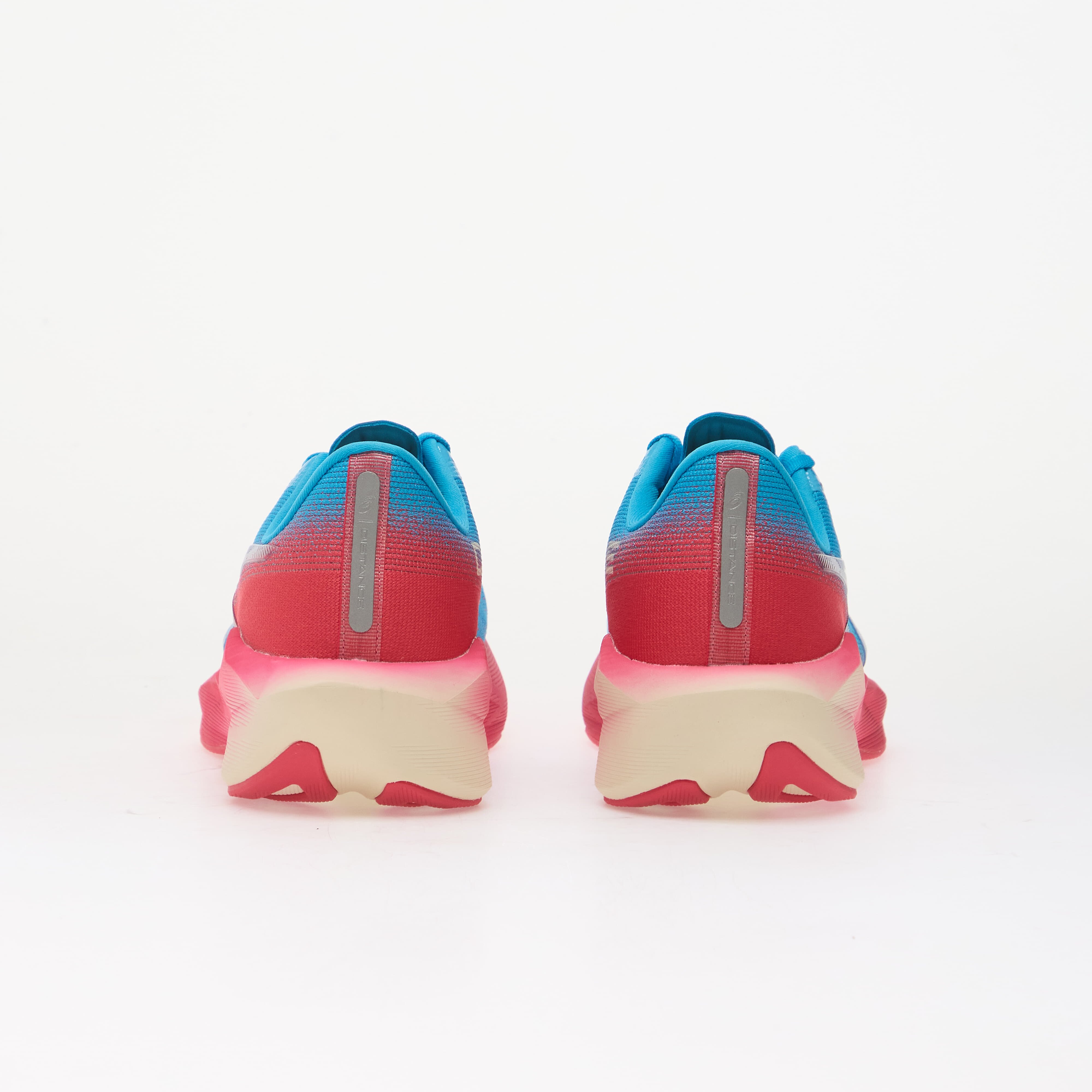 Asics Сникърси Novablast 6 ?