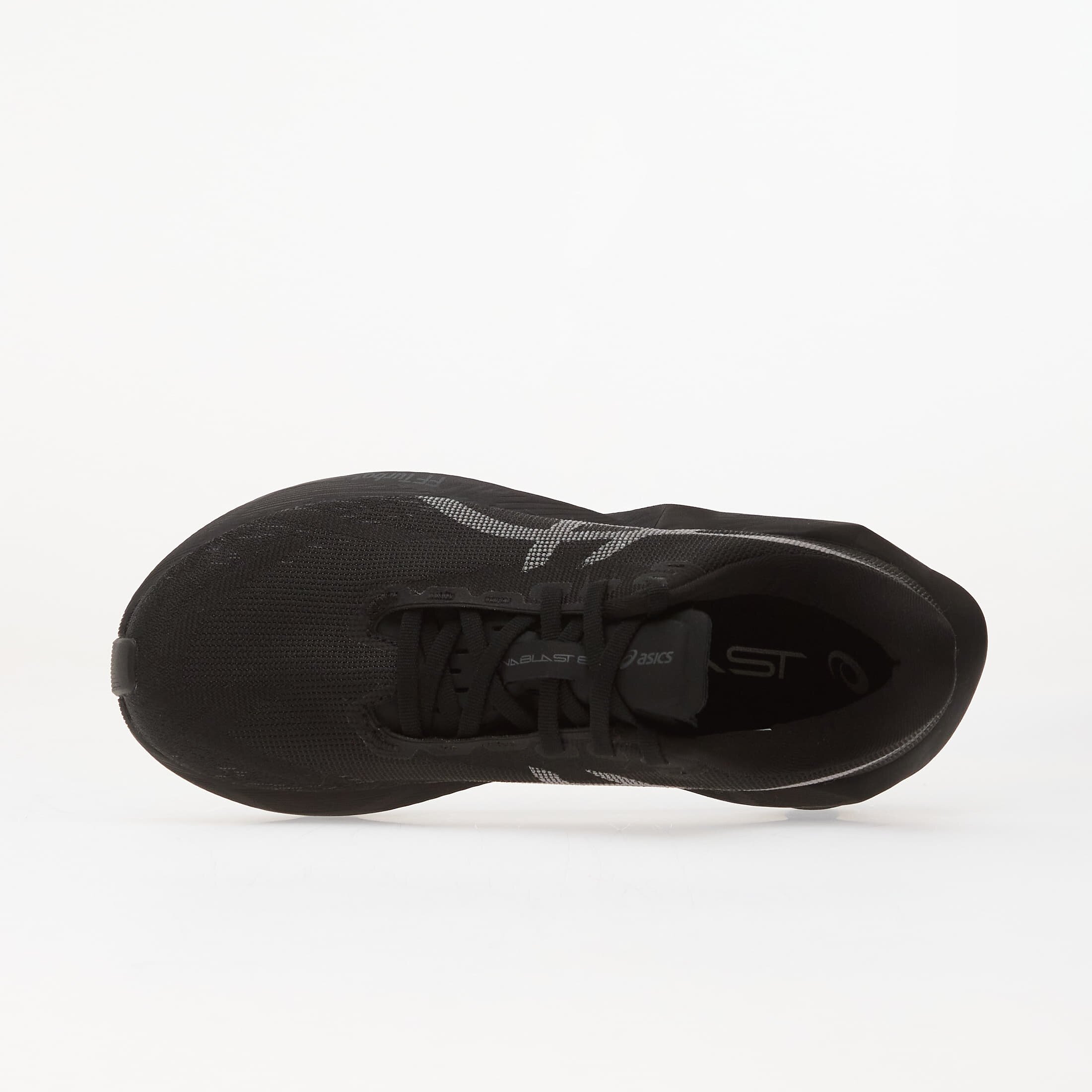 Asics Сникърси Novablast 6 Black/ Black