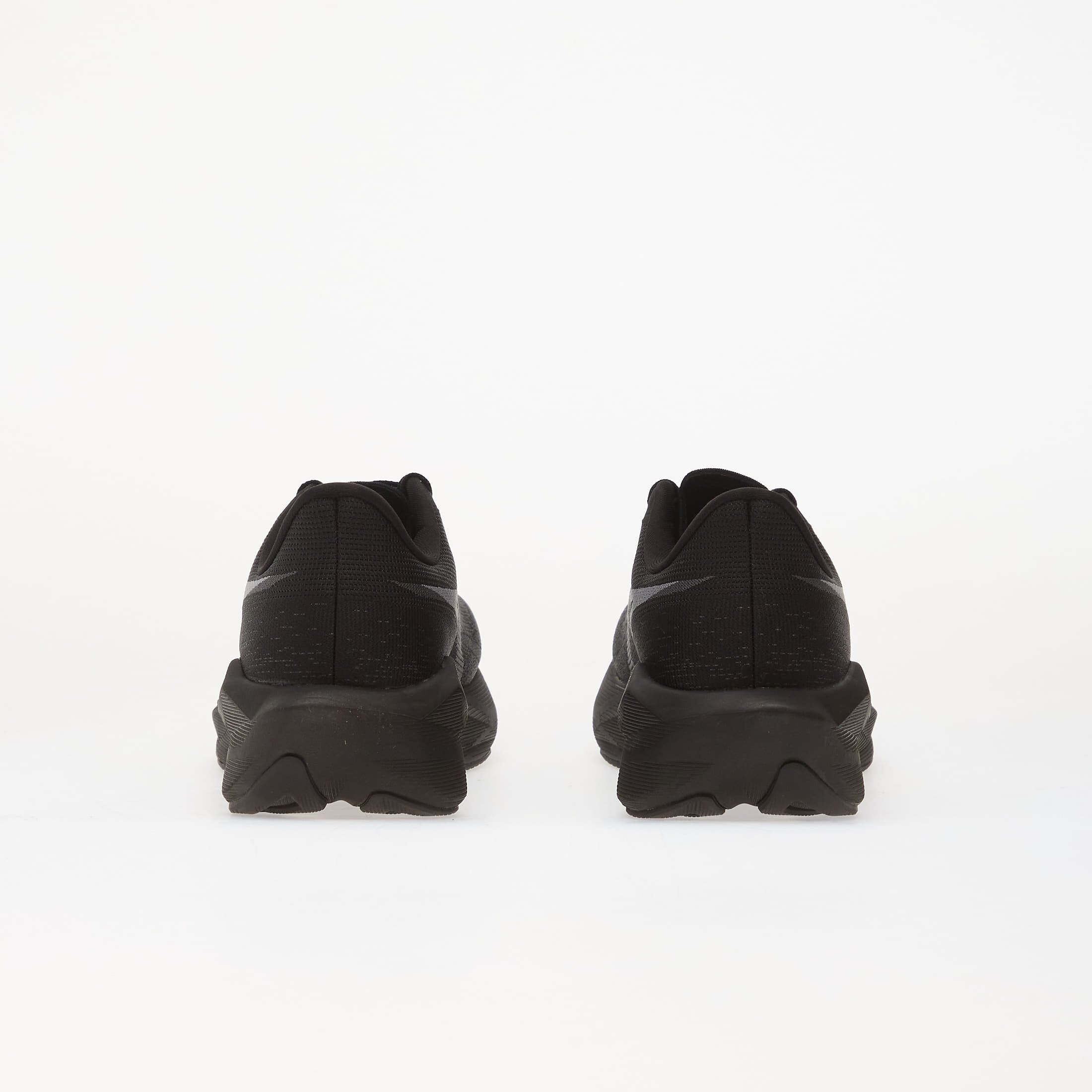 Asics Сникърси Novablast 6 Black/ Black