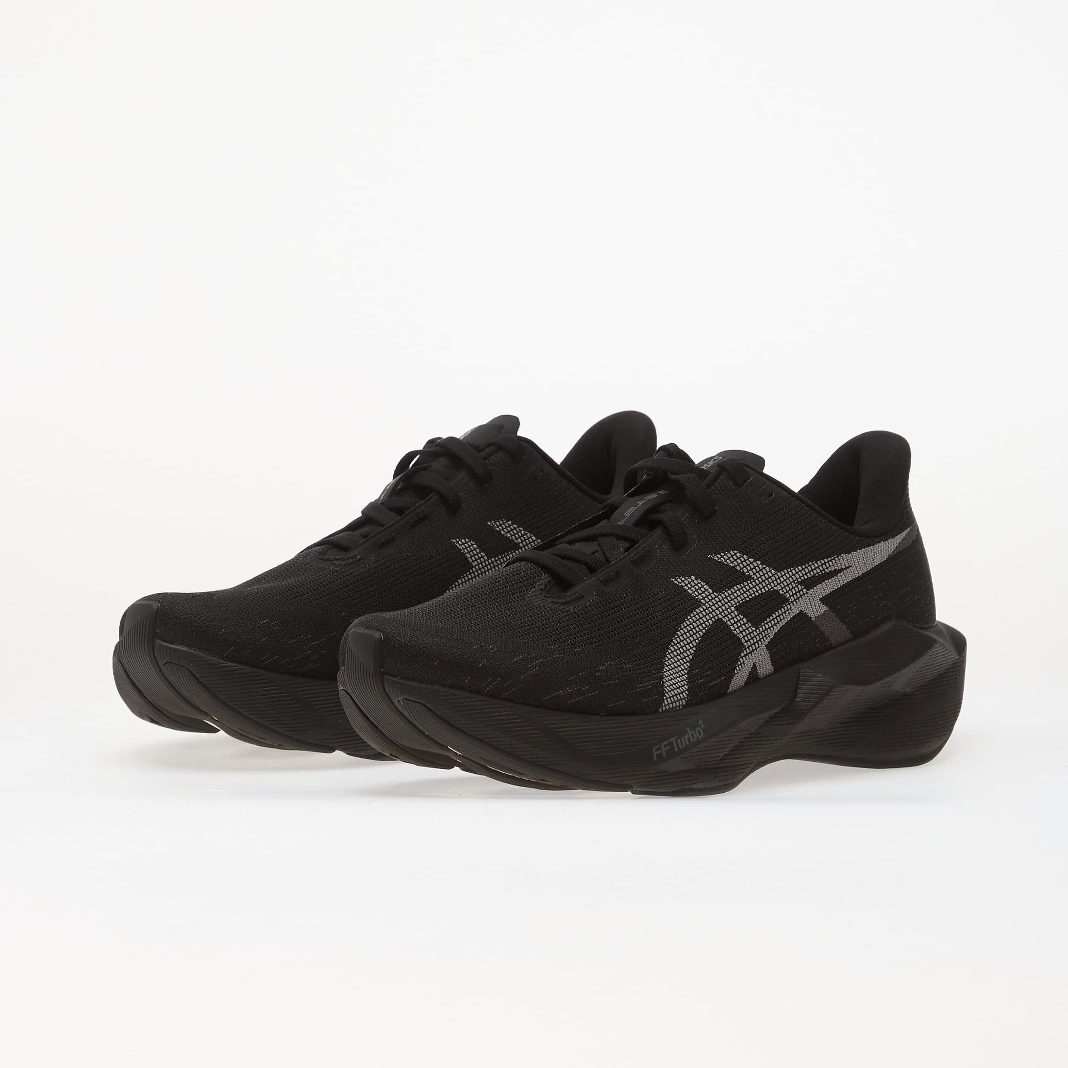 Asics Сникърси Novablast 6 Black/ Black
