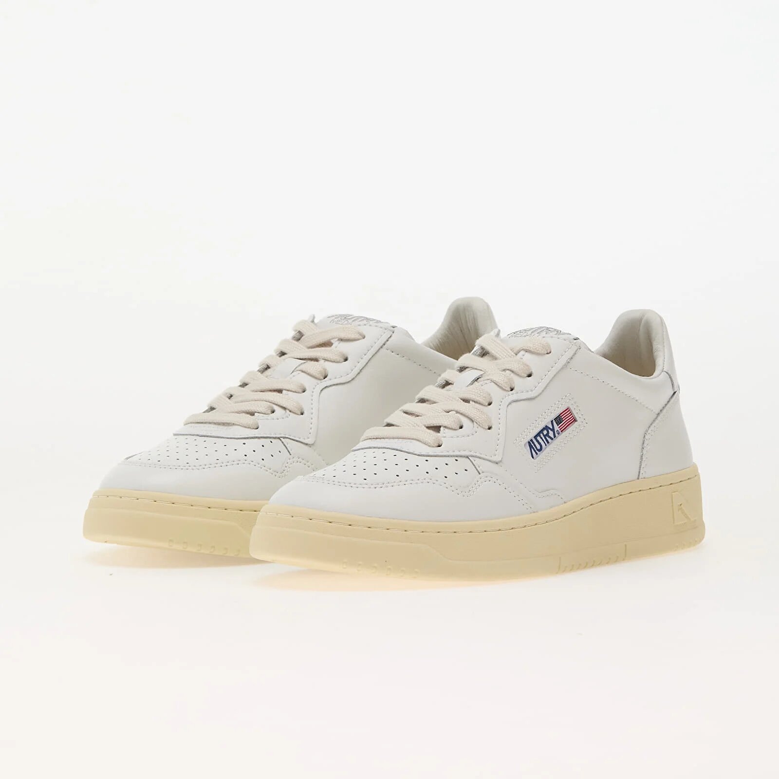 Autry Сникърси Medalist Low Man Leat/ Leat Wht/ Wht