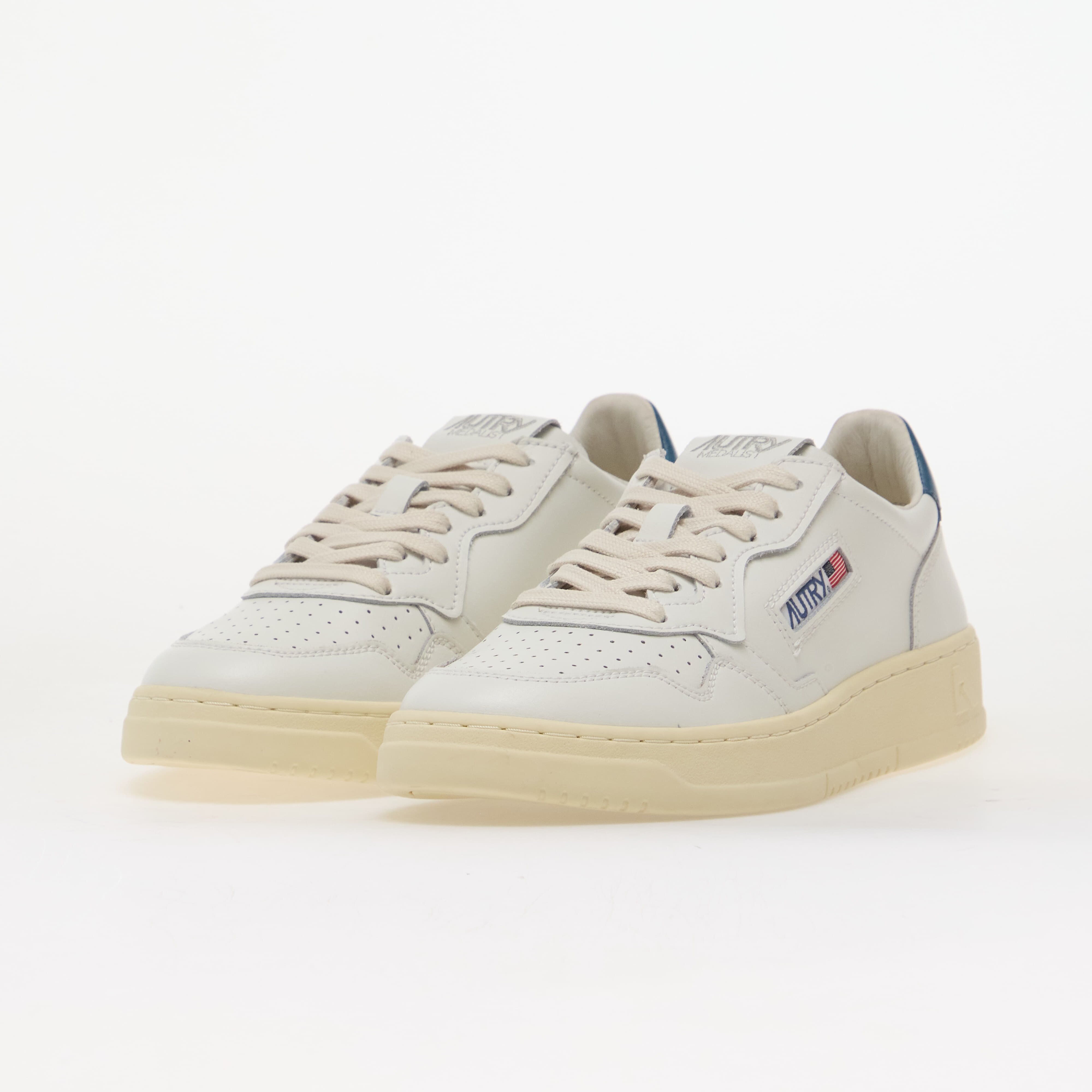 Autry Сникърси Medalist Low Man White
