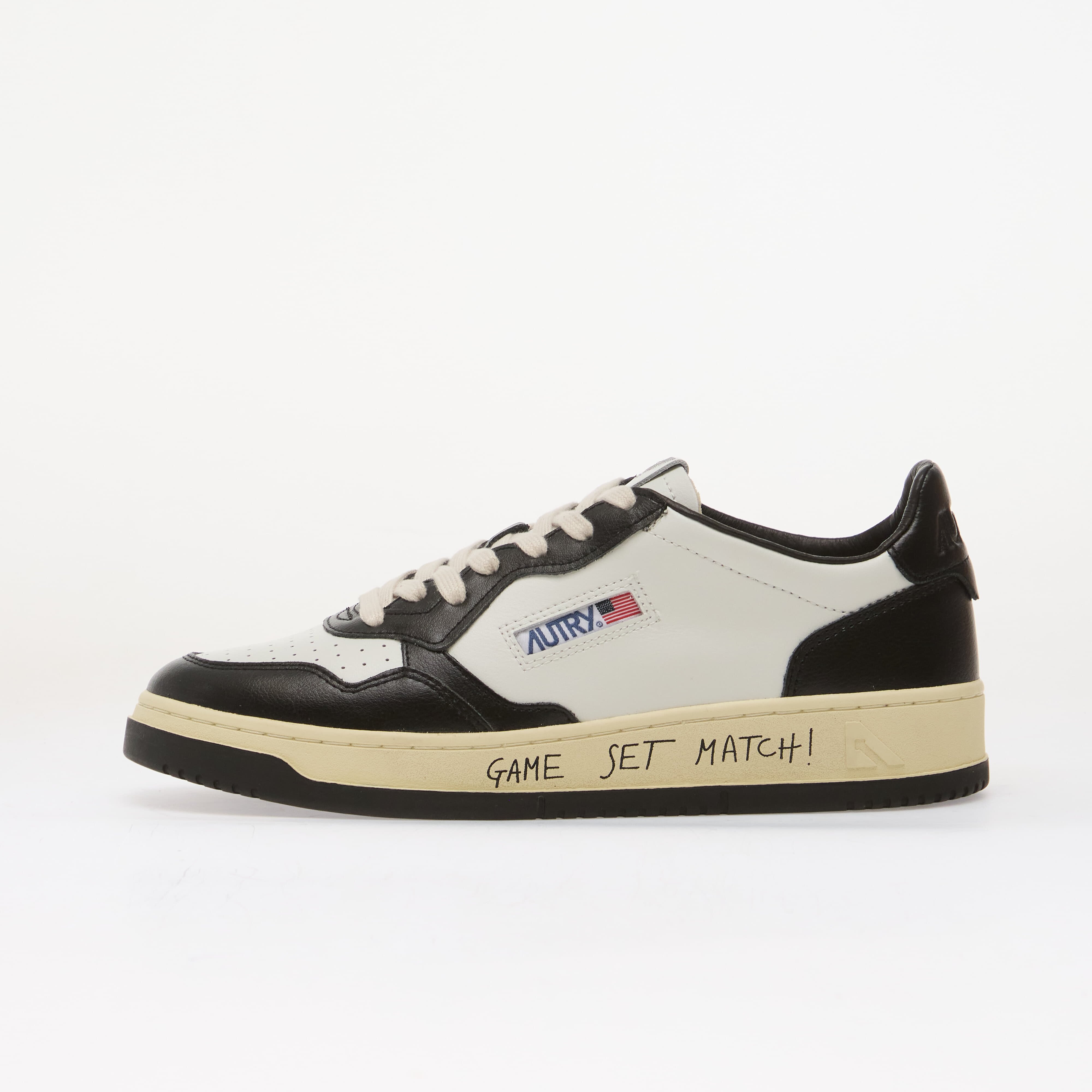 Autry Сникърси Medalist Low Man White/ Black