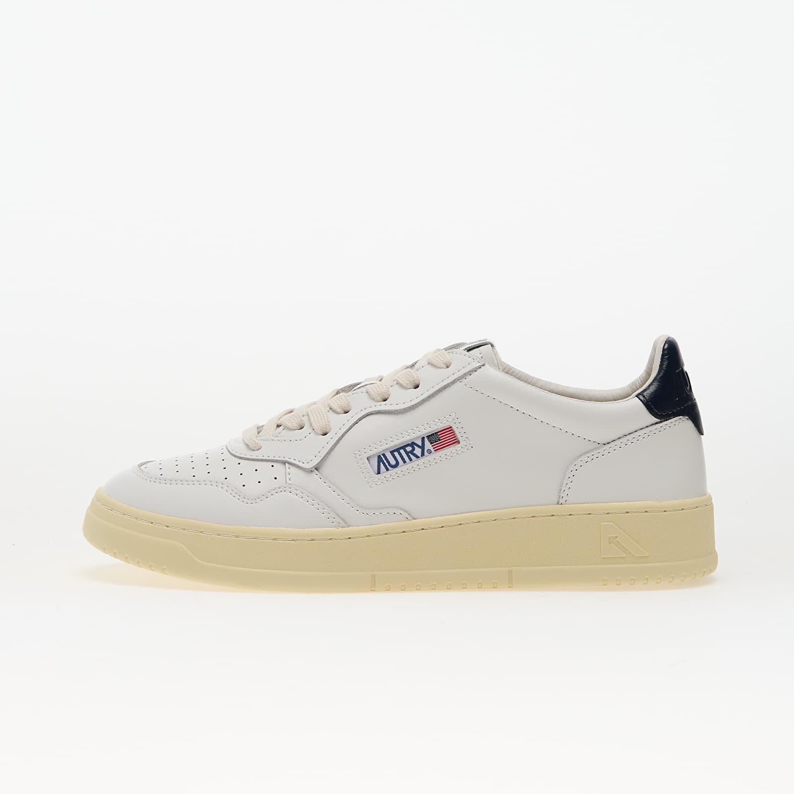 Autry Сникърси Medalist Low Man White/ Space