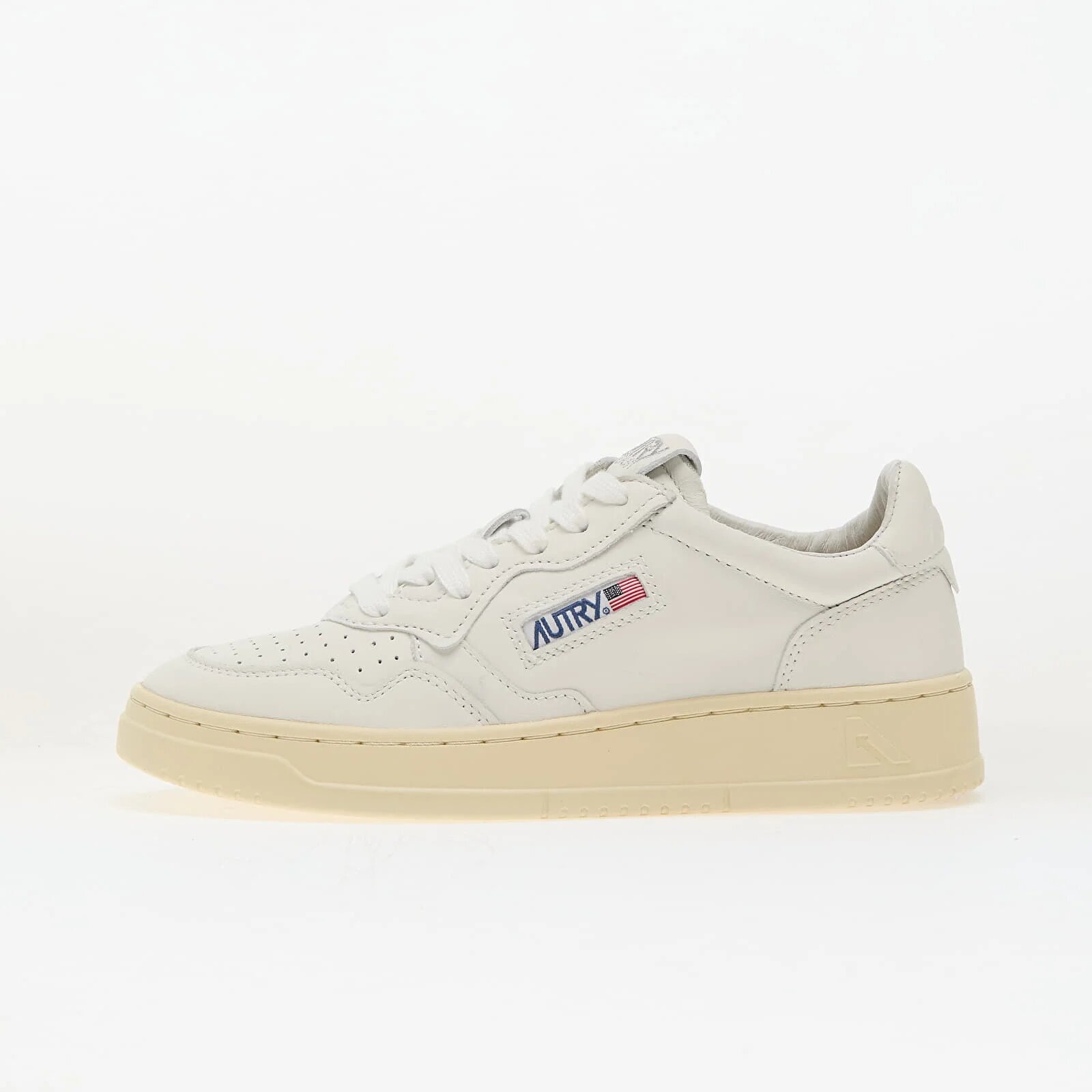 Autry Сникърси Medalist Low Wom Goat/ Goat White