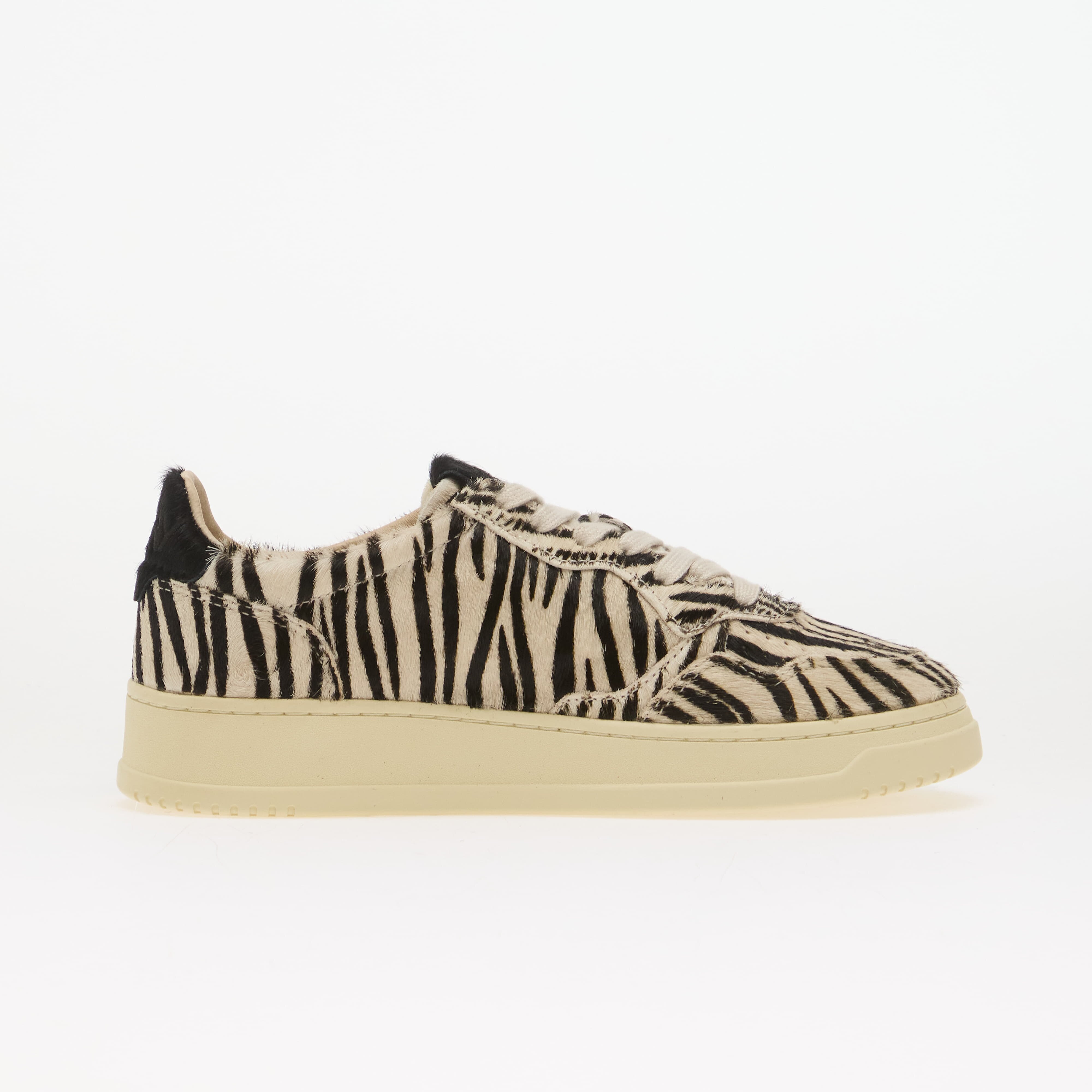 Autry Сникърси Medalist Low Wom Pony/ Safari Zebra/ Blk