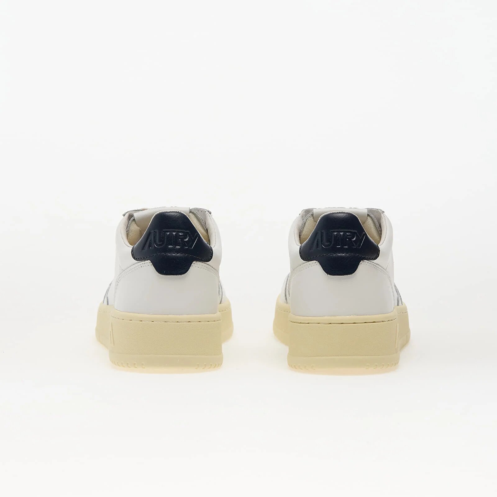 Autry Сникърси Medalist Low Wom White/ Space