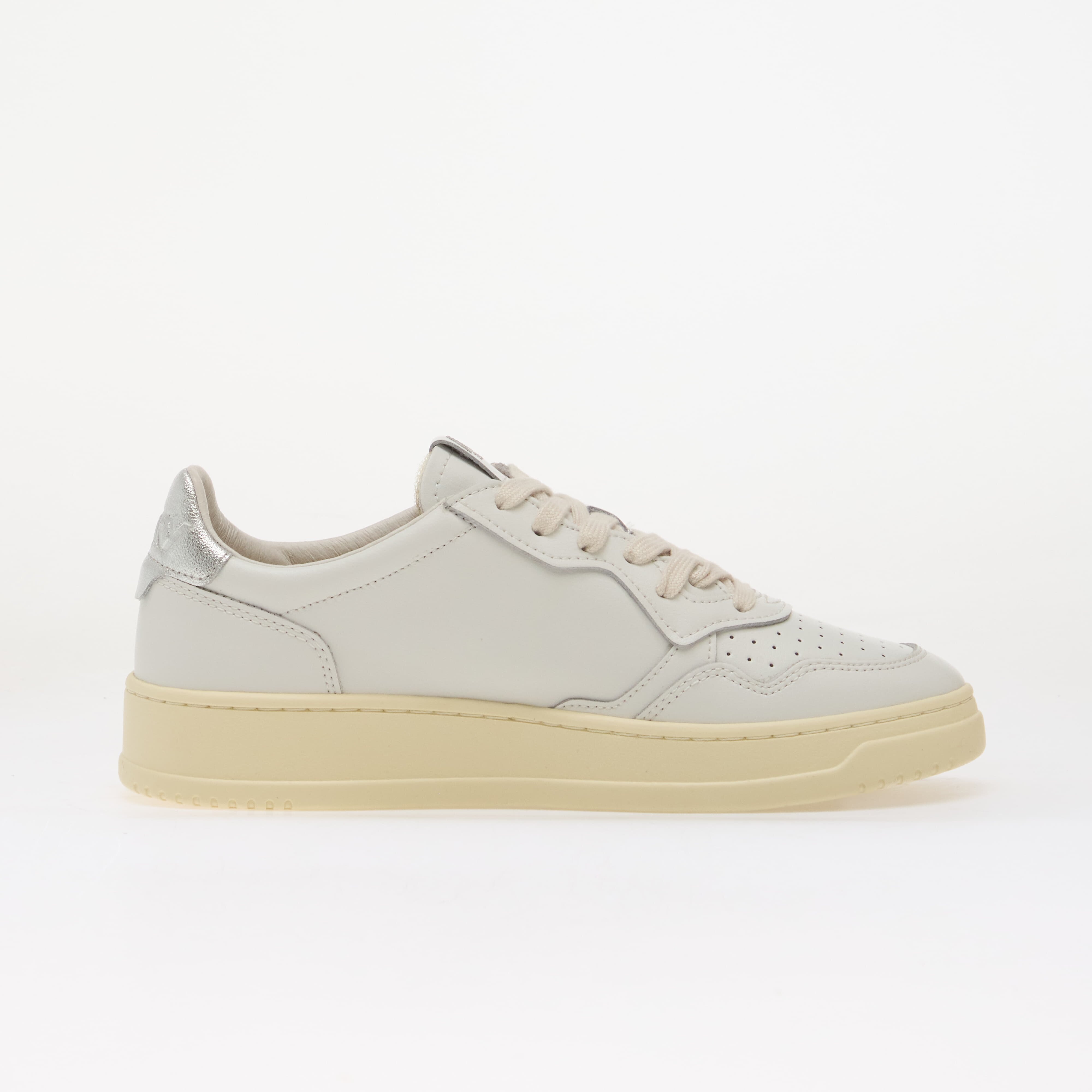 Autry Сникърси Medalist Low Woman White/ Silver