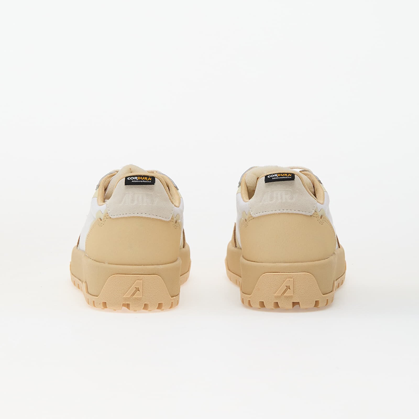 Autry Сникърси Wildpace Low Wom White/ Almond