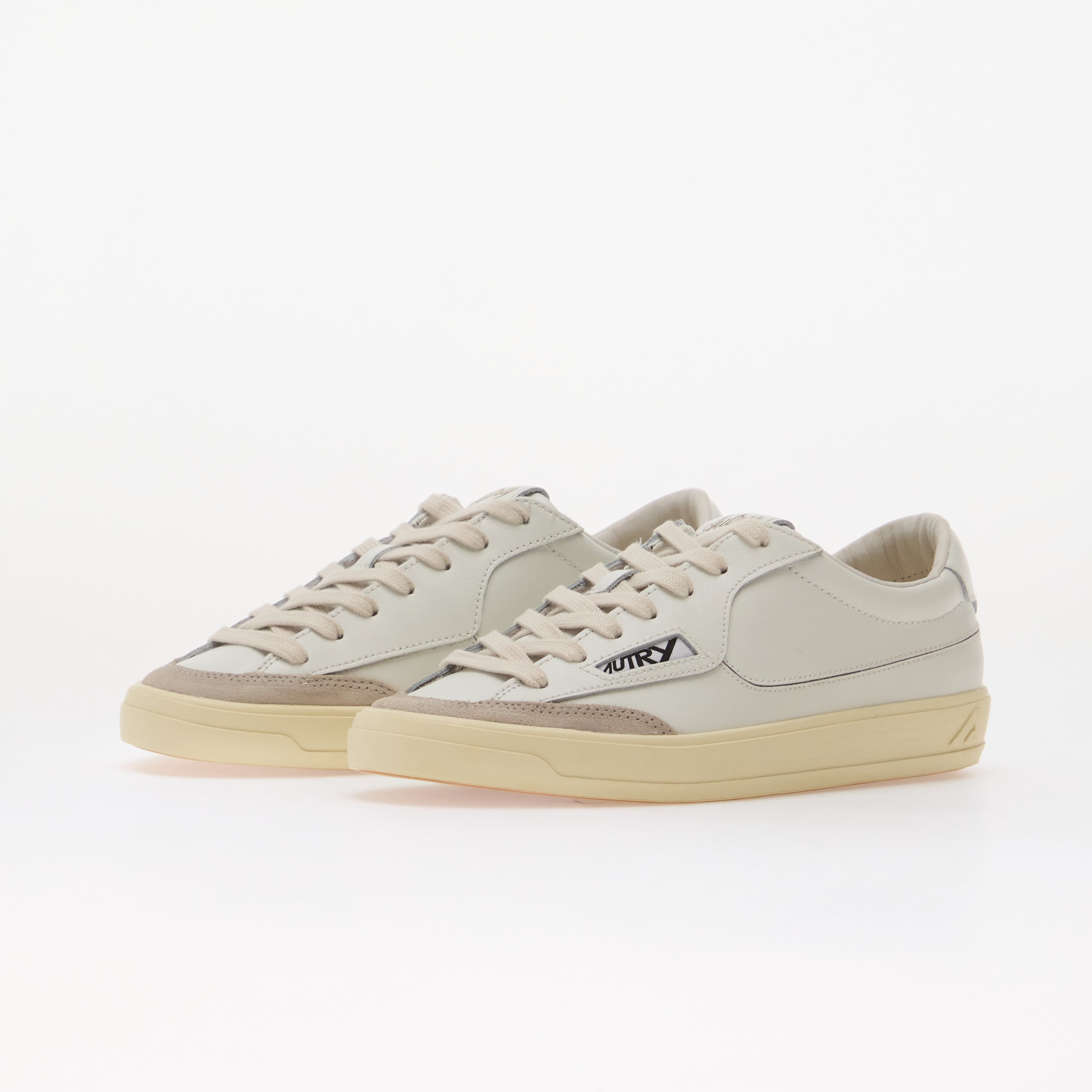 Autry Сникърси Windscape Low Wom Leat/ Sue Wht/ Wht