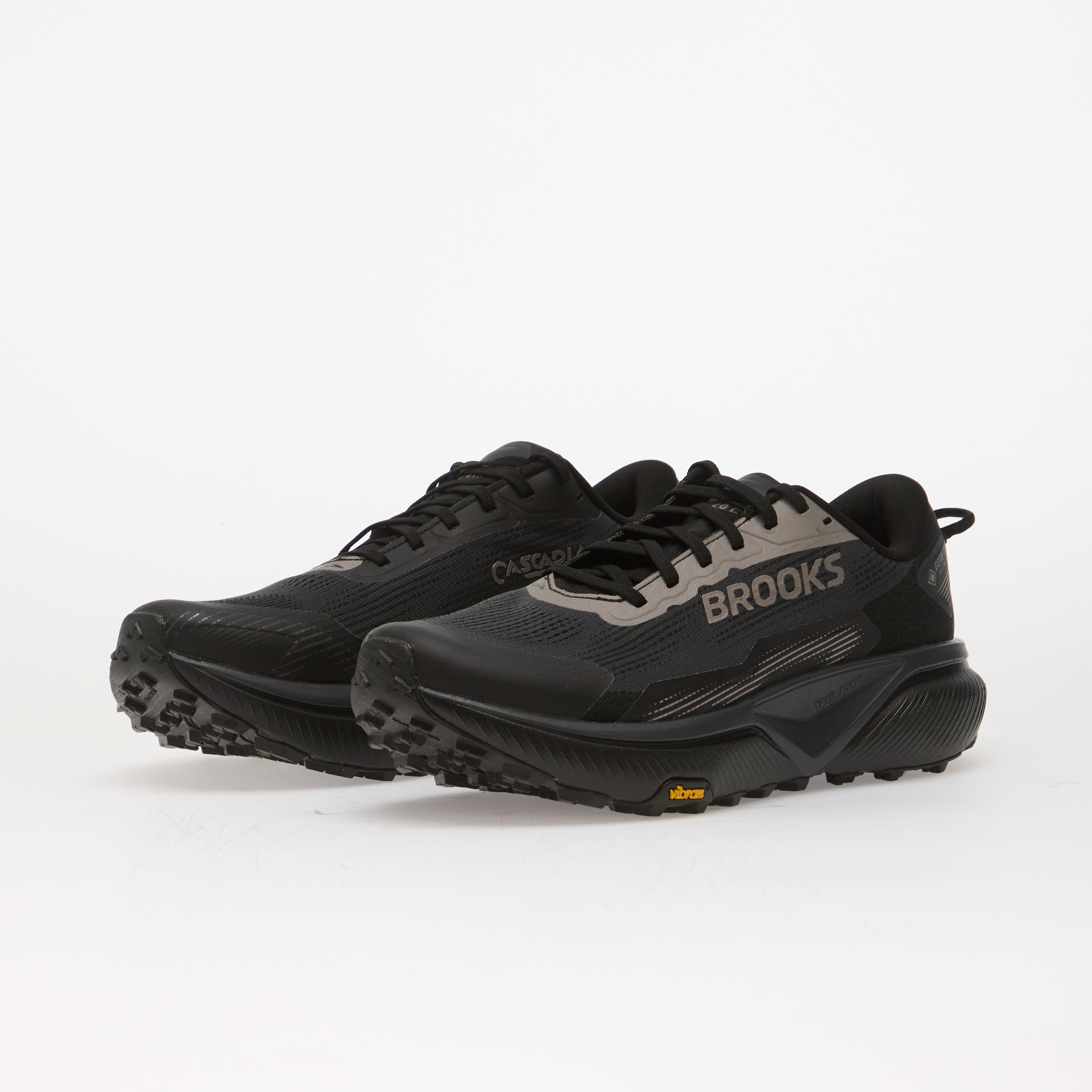 Brooks Сникърси Cascadia 20 GTX M Black/ Ebony/ Nocturnal