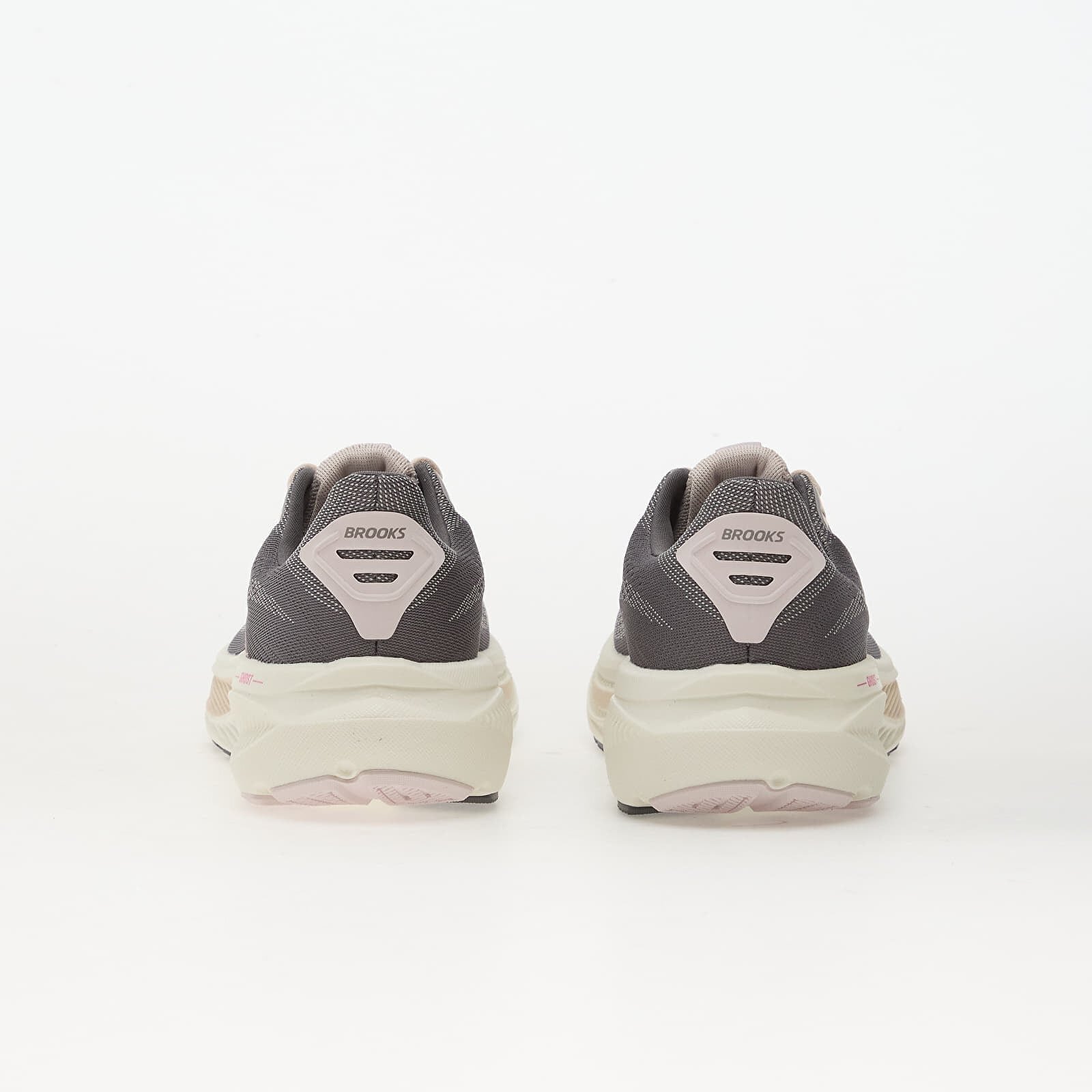 Brooks Сникърси Ghost 17 W Grey