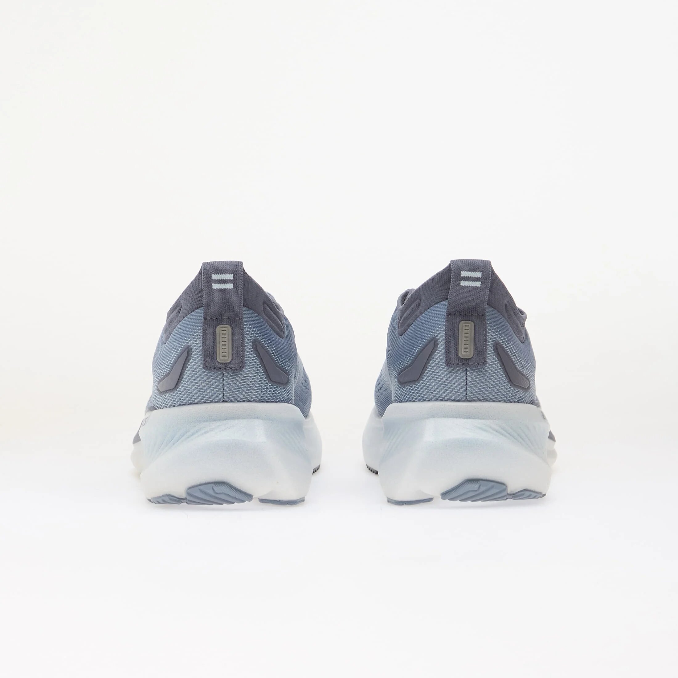 Brooks Сникърси Glycerin 23 Rain Washed/ Breeze/ Baltic Sea