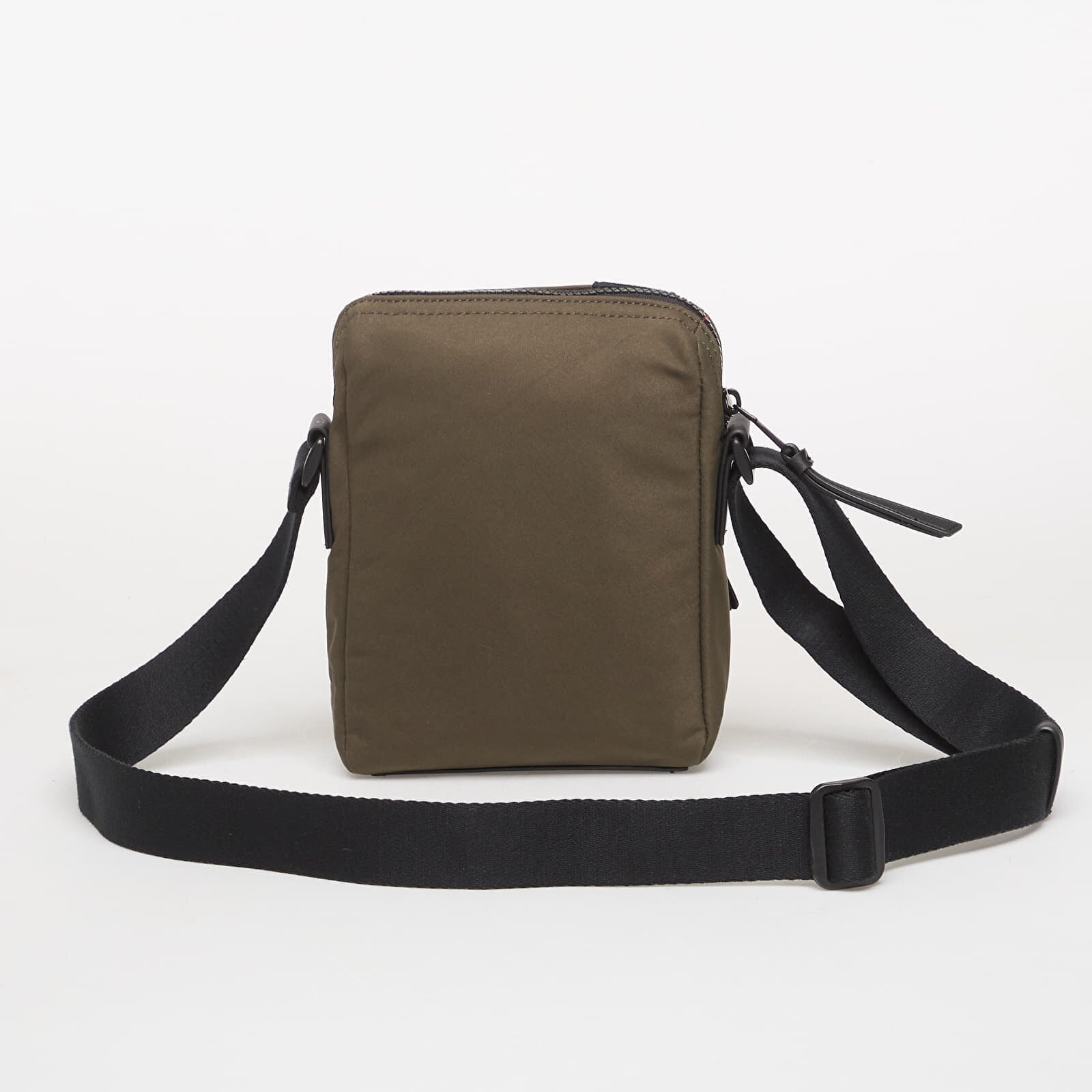 Calvin Klein Чанта Canvas Mix Reporter Green