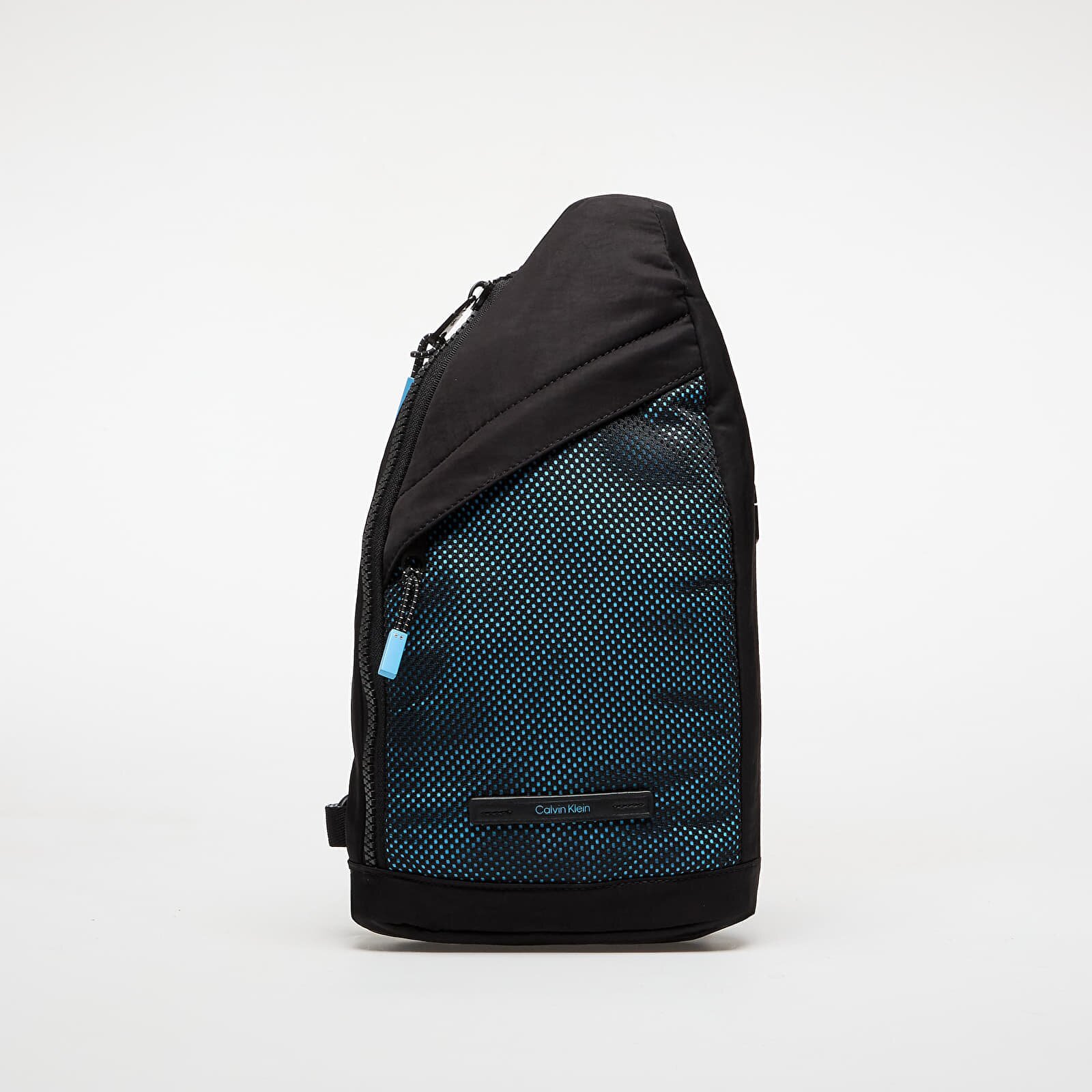 Calvin Klein Чанта Mesh Sling Bag Black