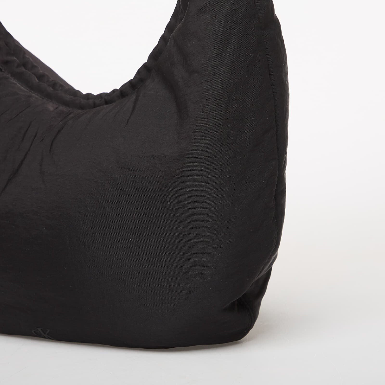 Calvin Klein Чанта Nylon Cord Medium Ho Black