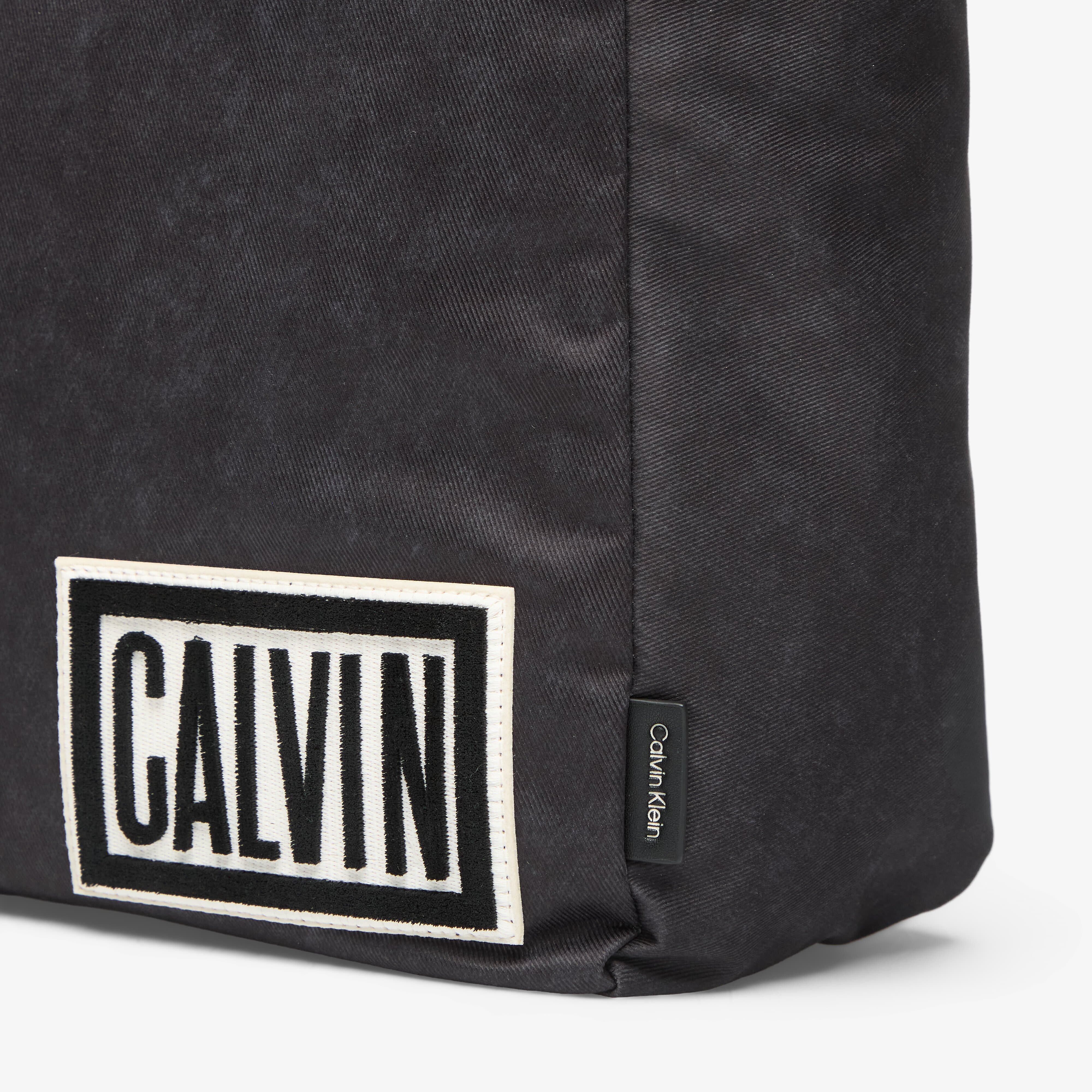 Calvin Klein Чанта Ssnl Graphic Tote Black