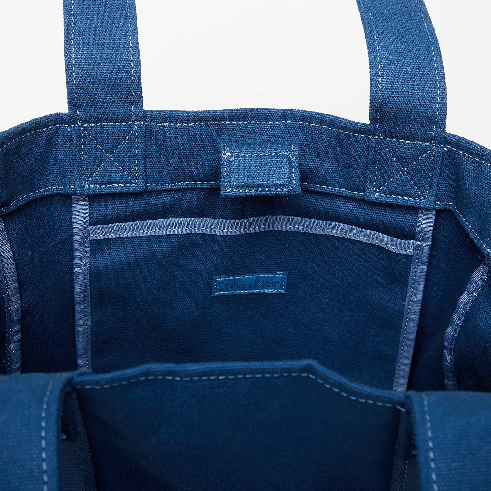 Calvin Klein Чанта Webbing Strap Canvas Blue