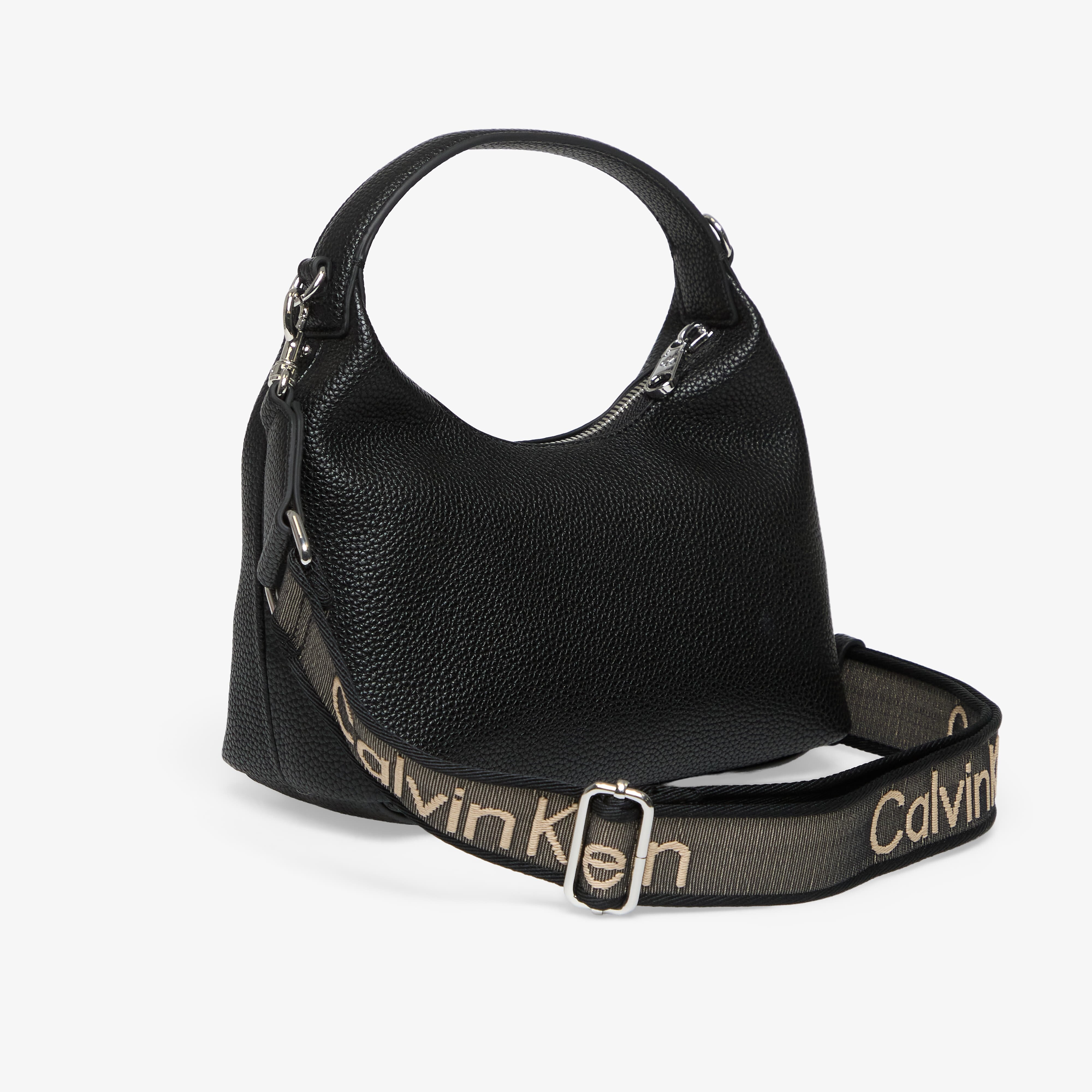 Calvin Klein Чанта Webbing Strap Small Black