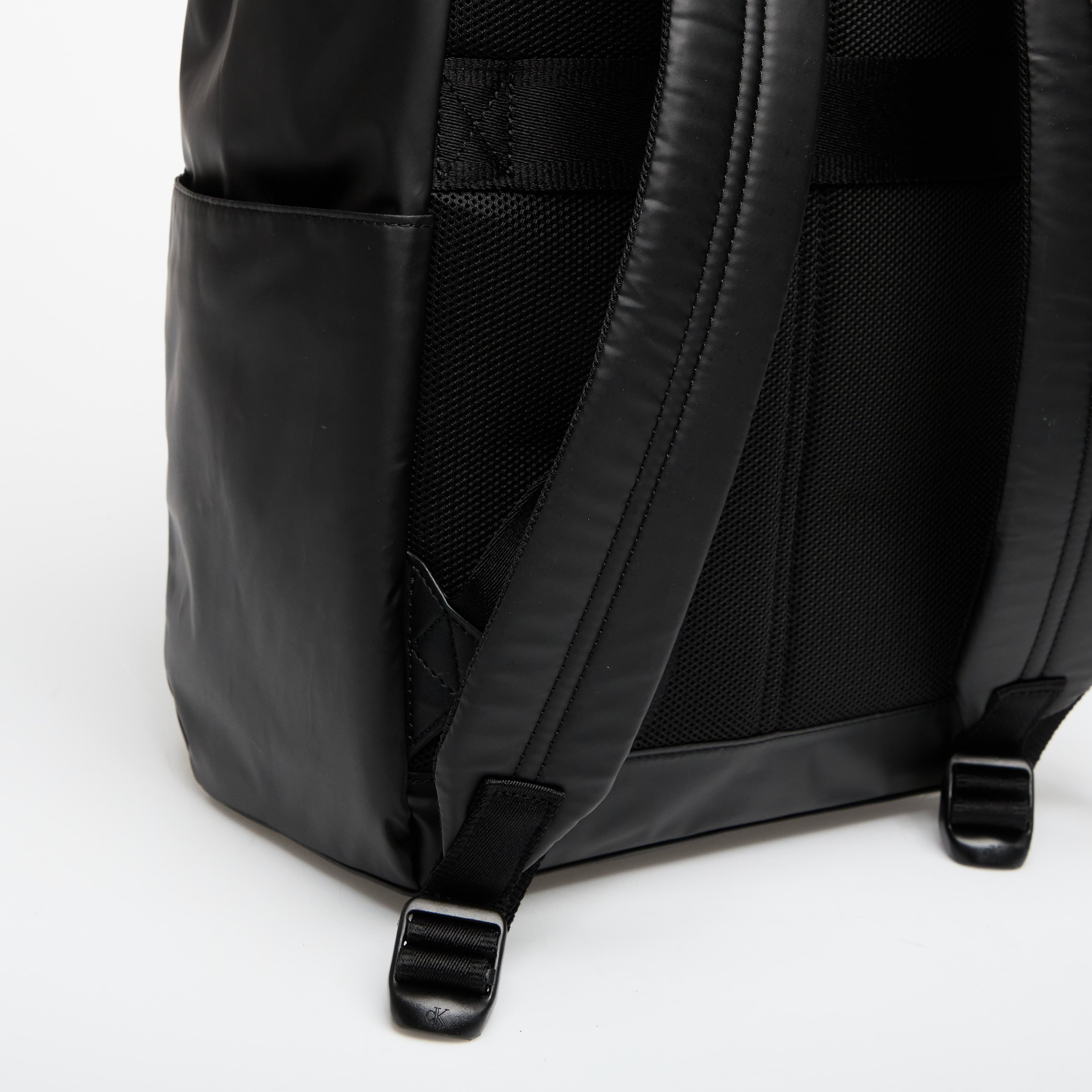 Calvin Klein Раница Rubberized Flap Back Black