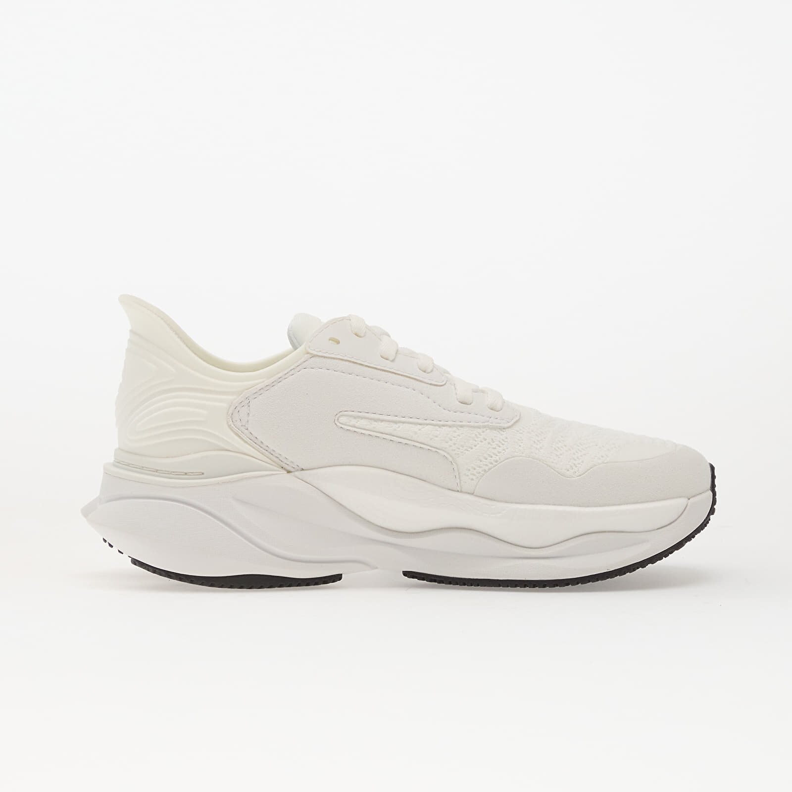 Clarks Сникърси Pace White
